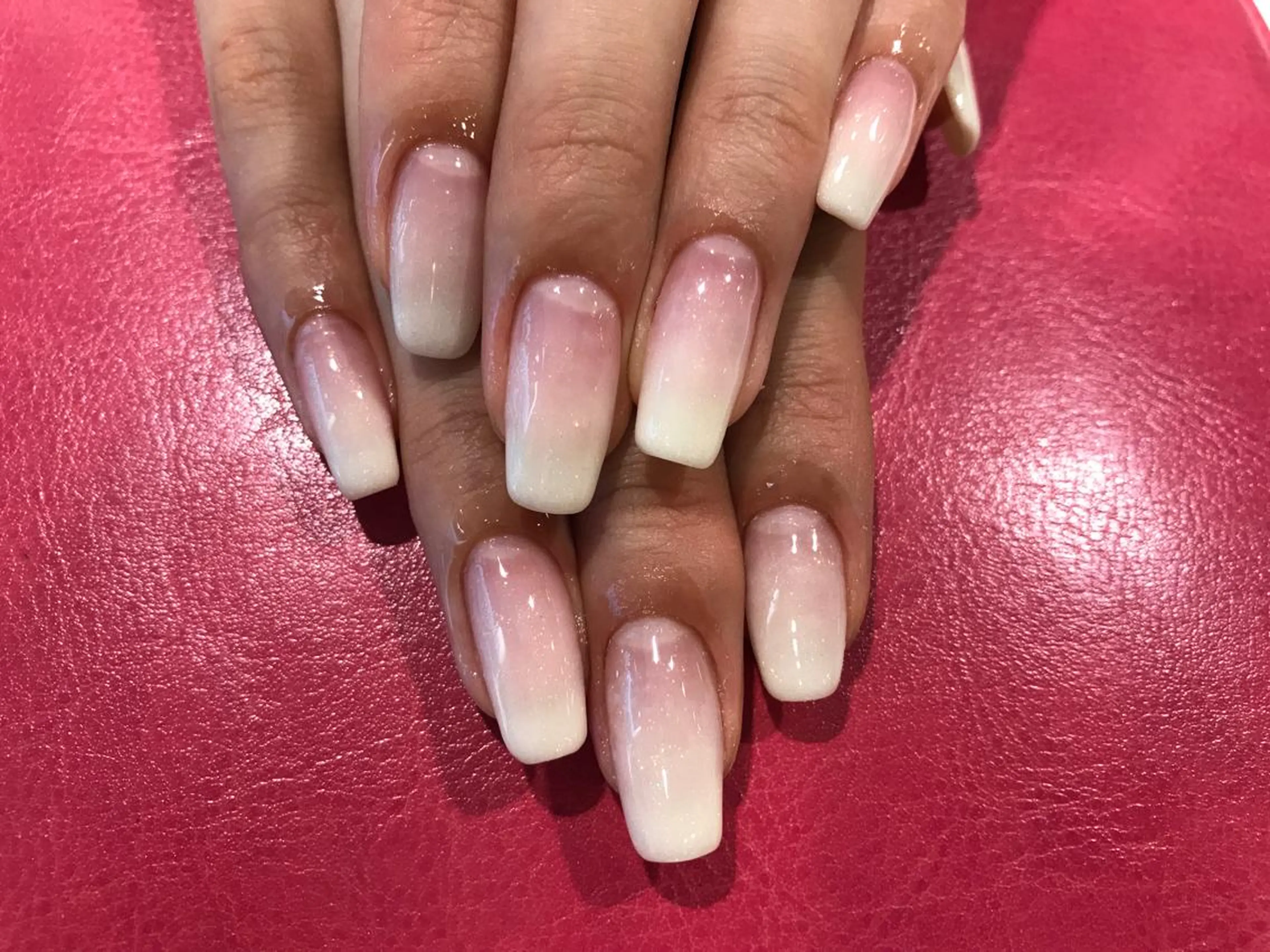 ネイル グラデーション Charme. NOBUKOのネイルデザイン