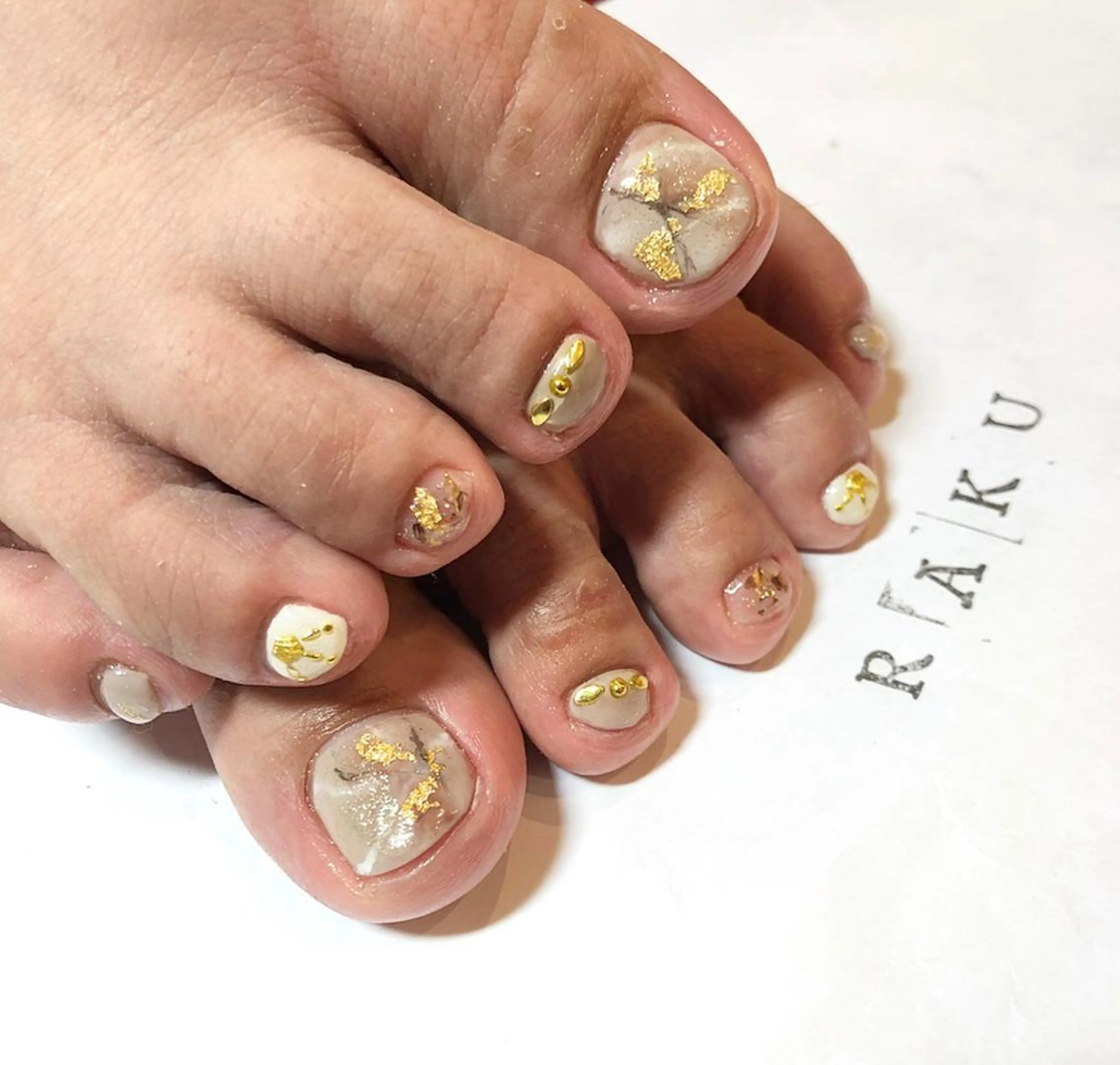 ネイル 駒月 明日香の眉毛・アイブロウイメージ