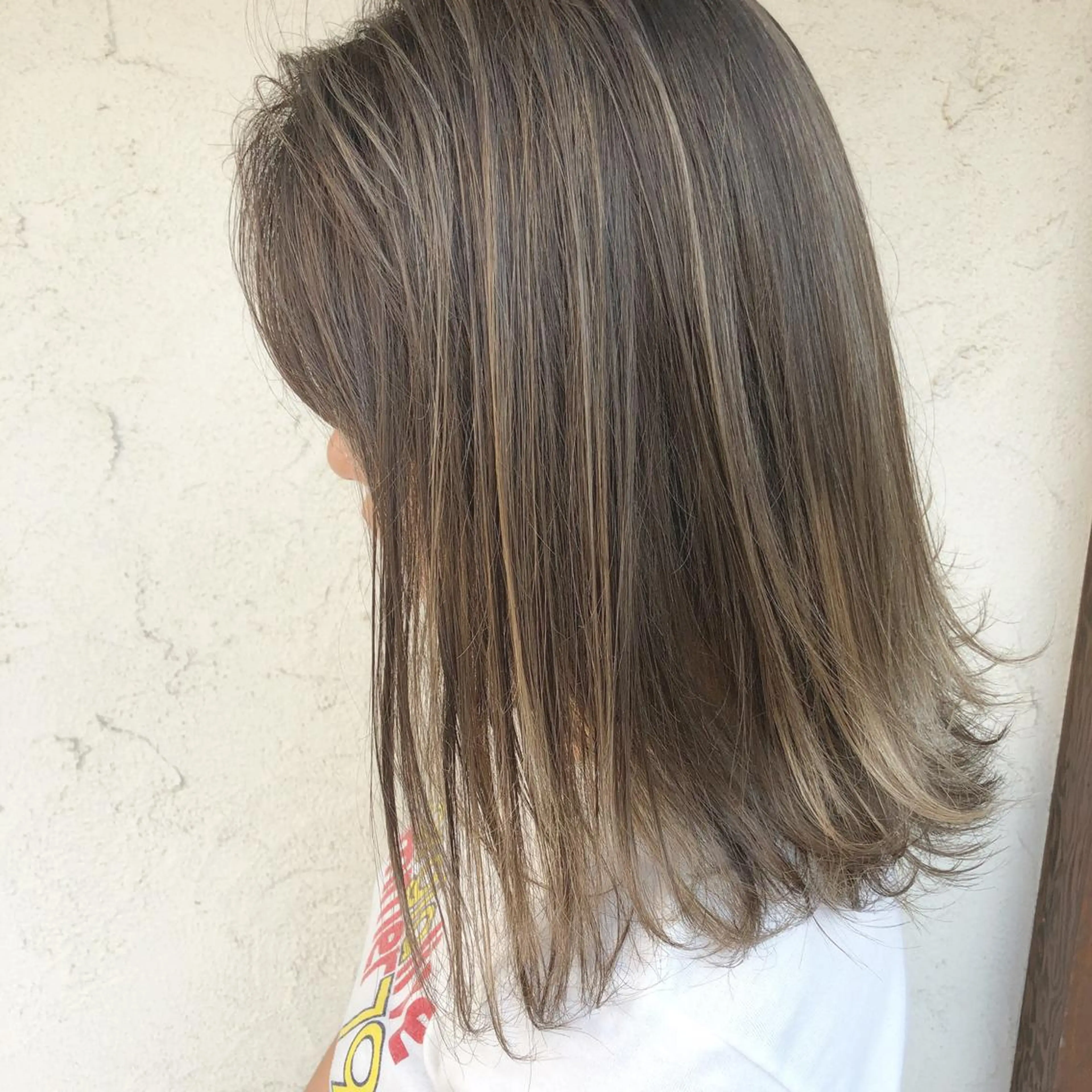 ミディアム カラー ヘアカラー トリートメント ヘアセット 艶髪育成サロン 京橋　shinのヘアスタイル