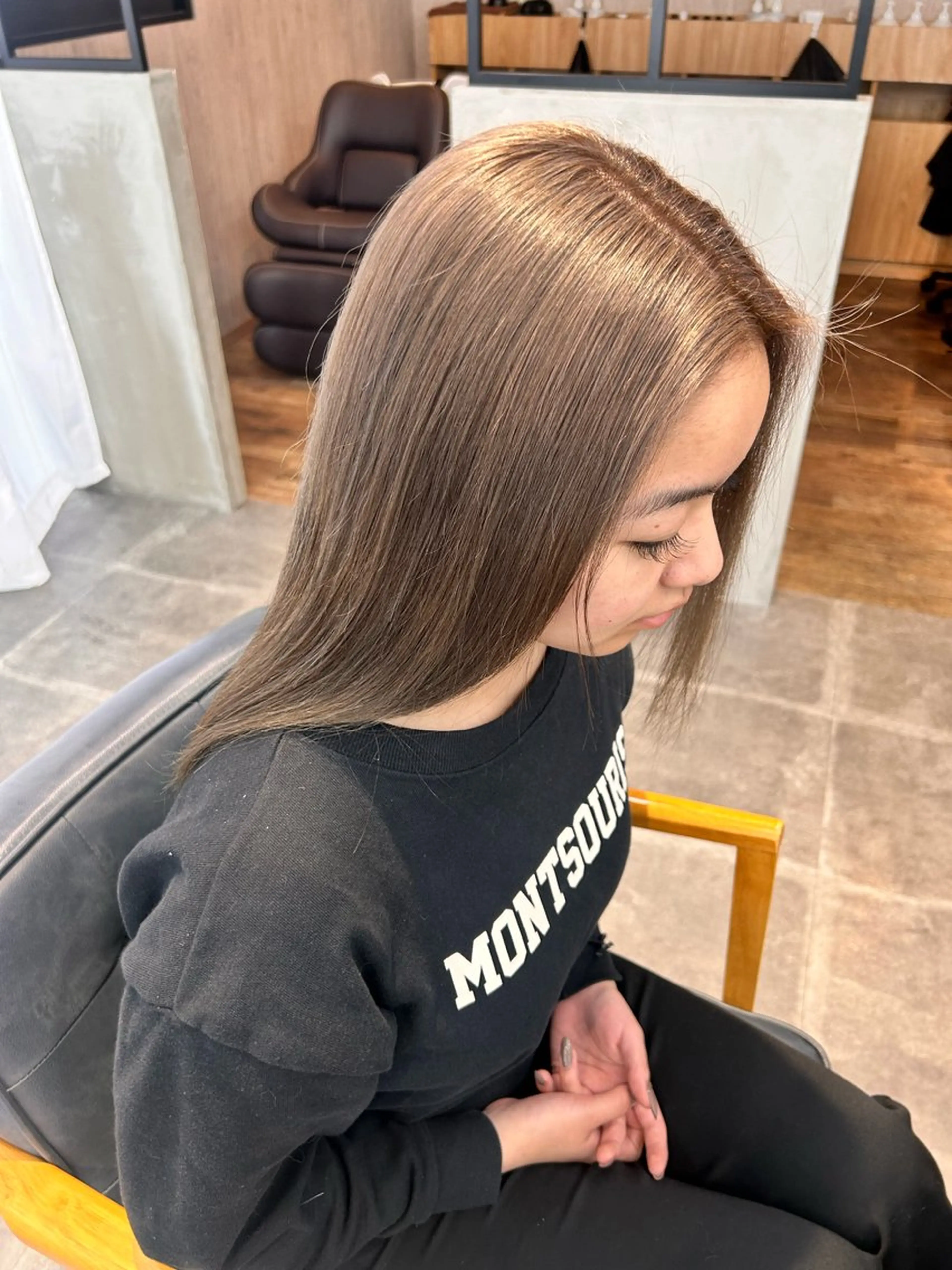 セミロング カラー 韓国×髪質改善カラー 💎hinaのヘアスタイル