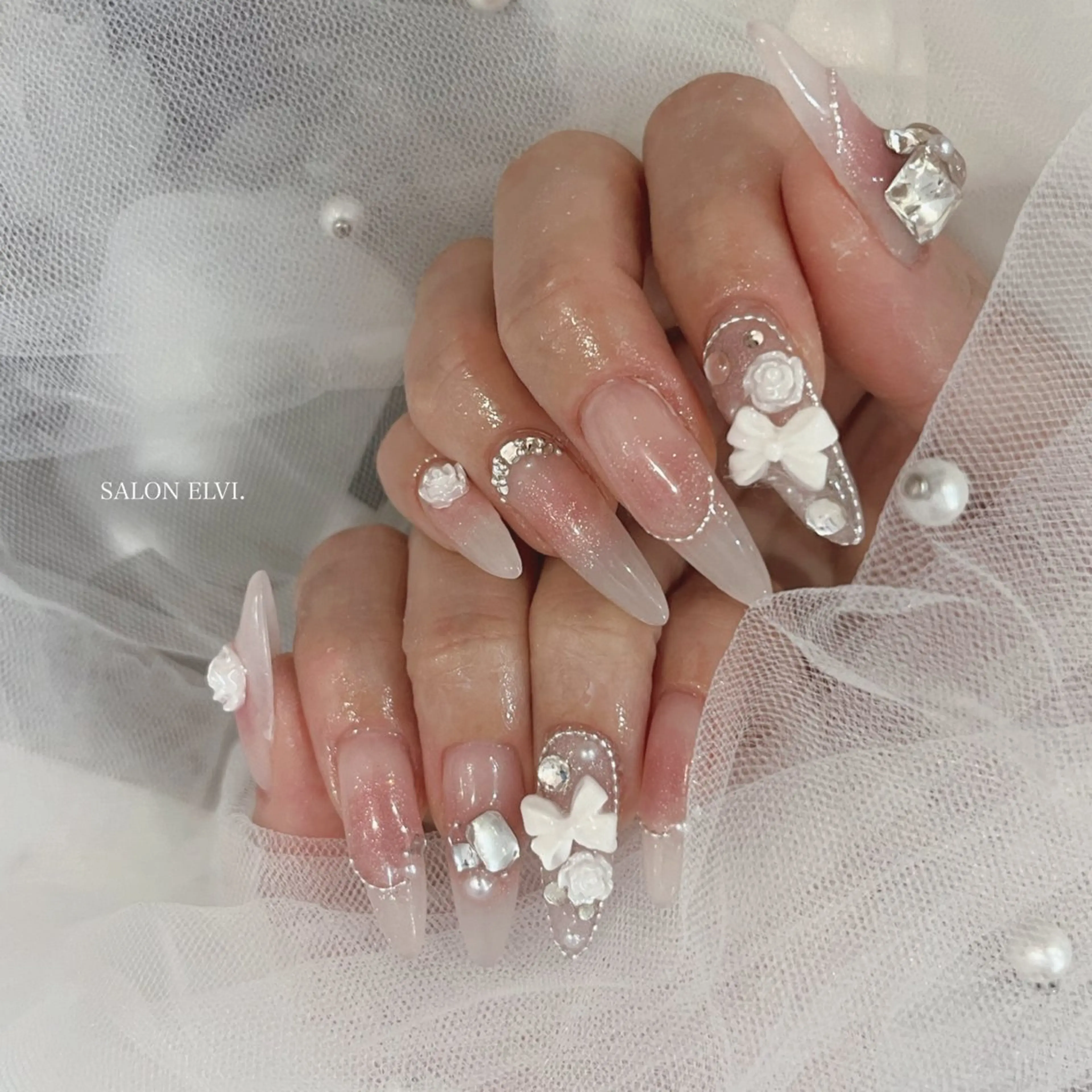 ネイル SALON ELVI.のネイルデザイン