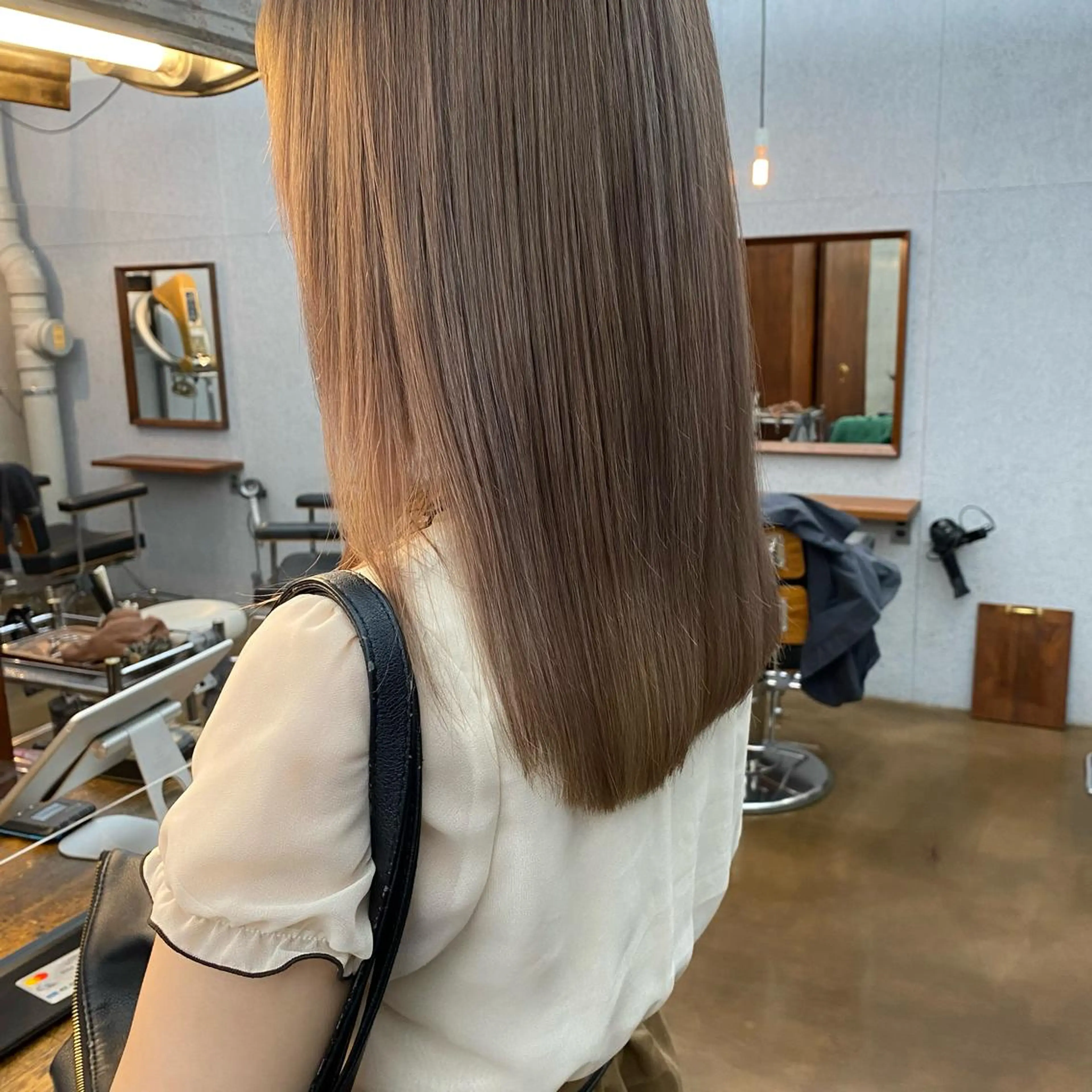 ロング ハイトーン/デザイン hirokiのヘアスタイル