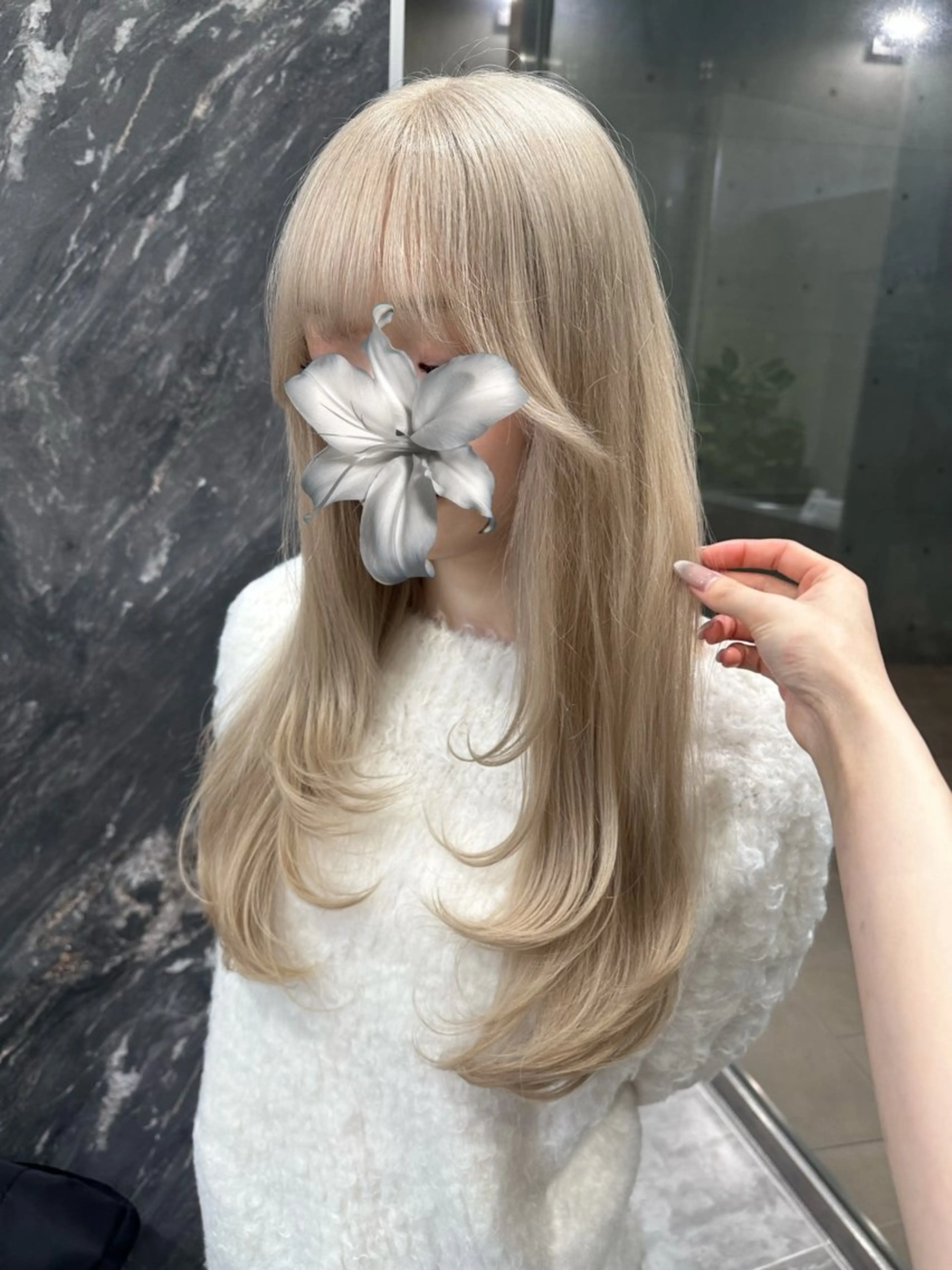 カラー ヘアカラー トリートメント RiA/レイヤーカッ ト/ハッシュカットのヘアスタイル