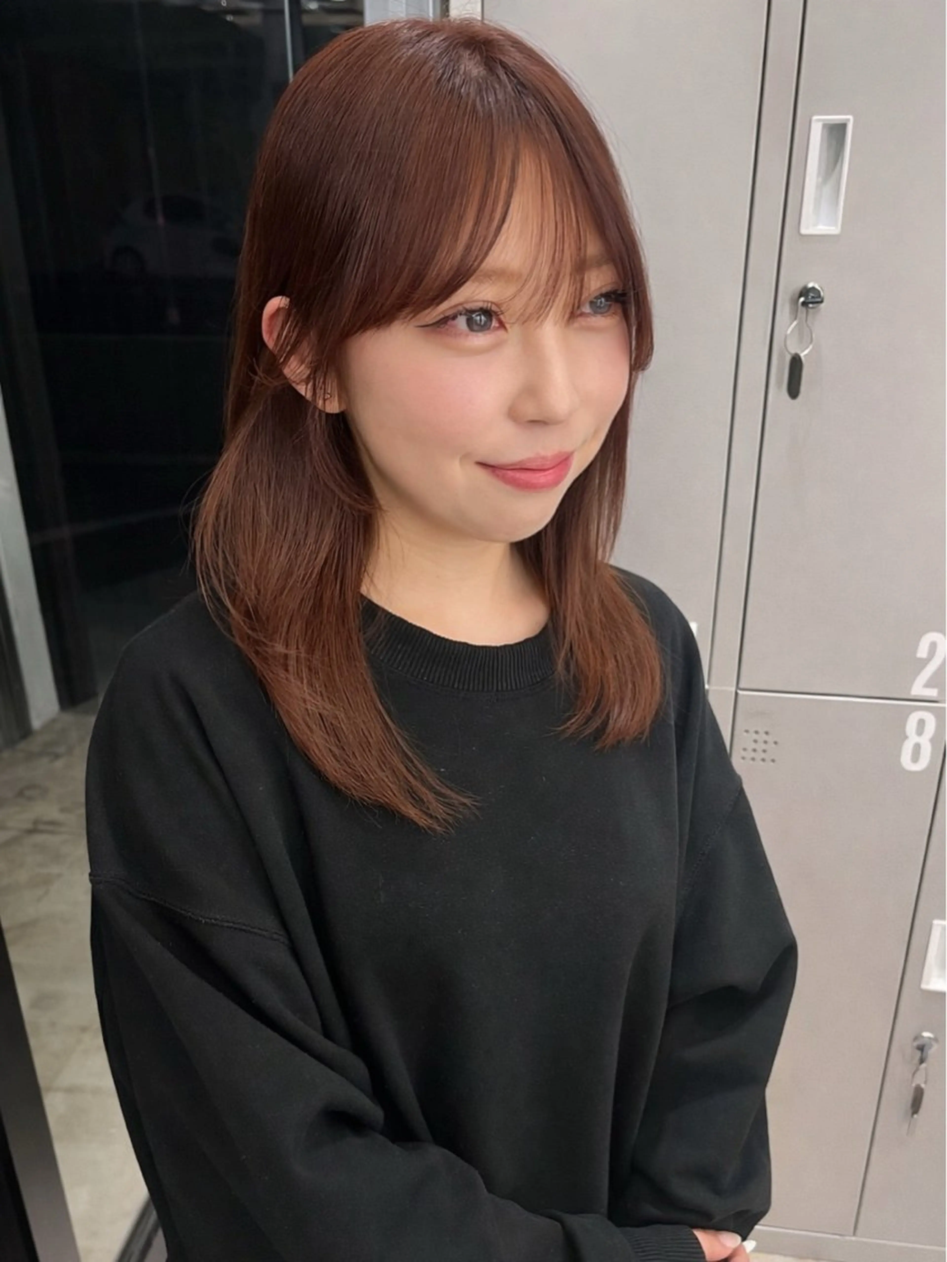 ミディアム カラー カット ヘアカラー nanase / レイヤーカットのヘアスタイル