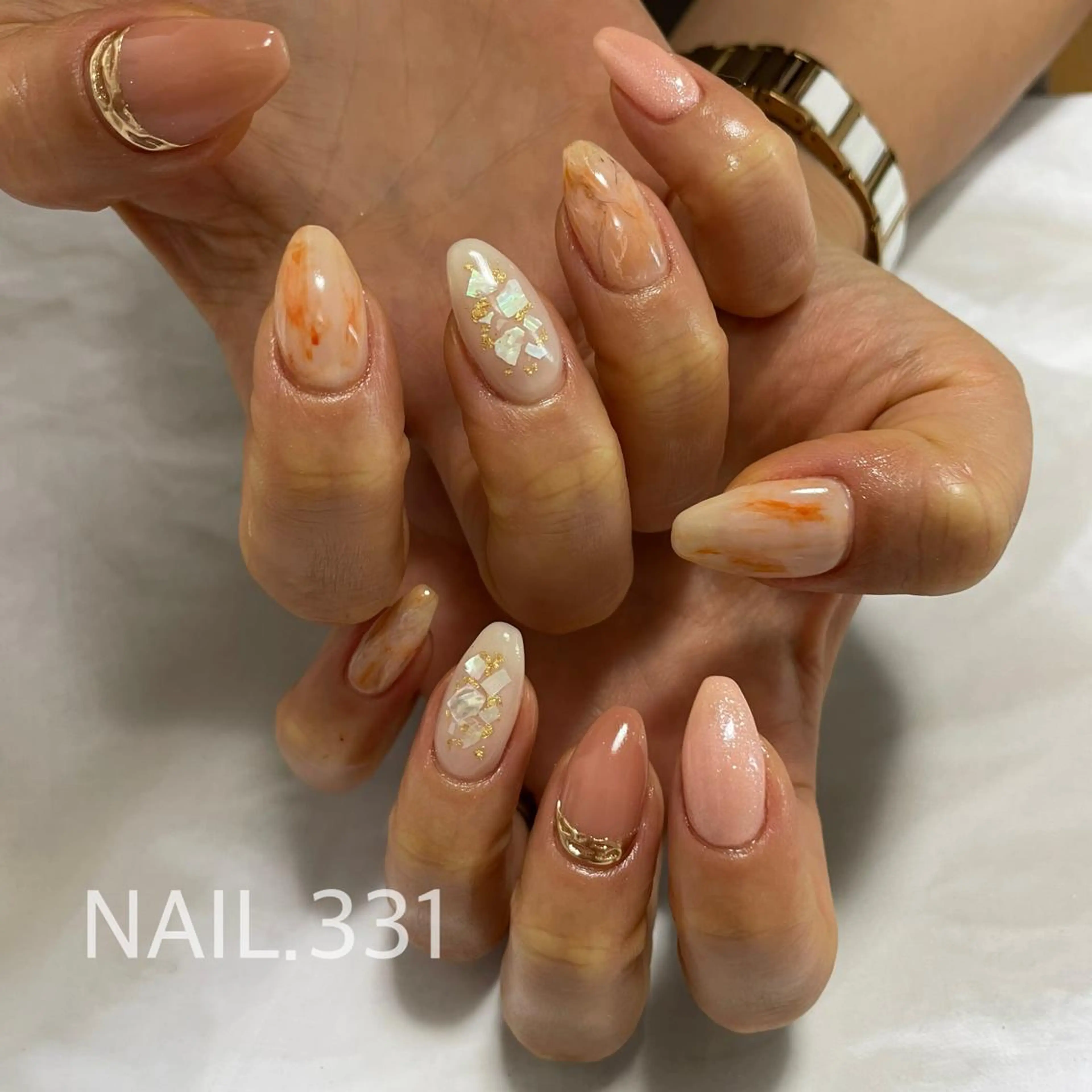 ネイル Nail 331のネイルデザイン