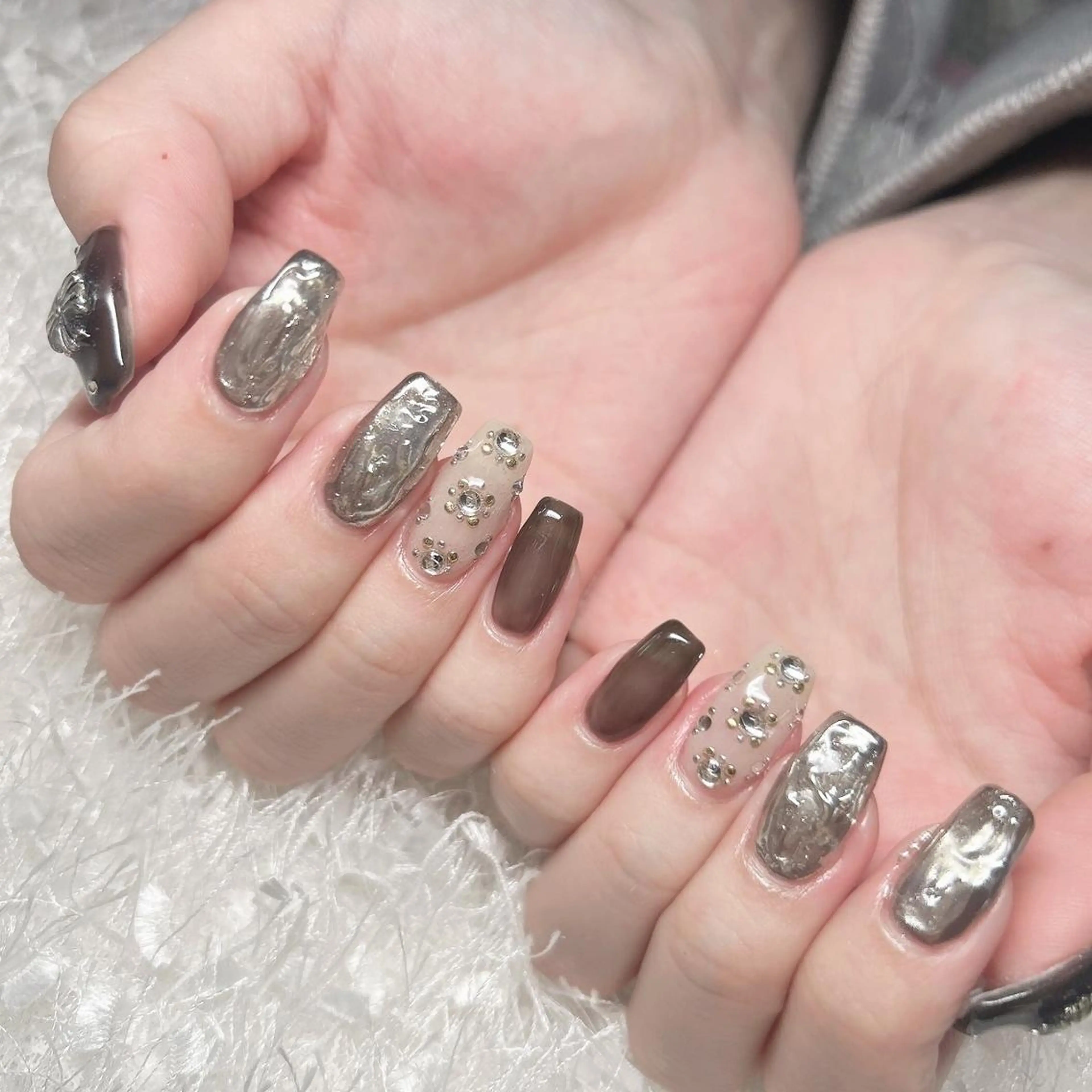 ネイル 長さ出し フレンチネイル ジェルネイル グラデーション 韓国ネイル ハンドネイル Nail&eye Belire 新宿のネイルデザイン
