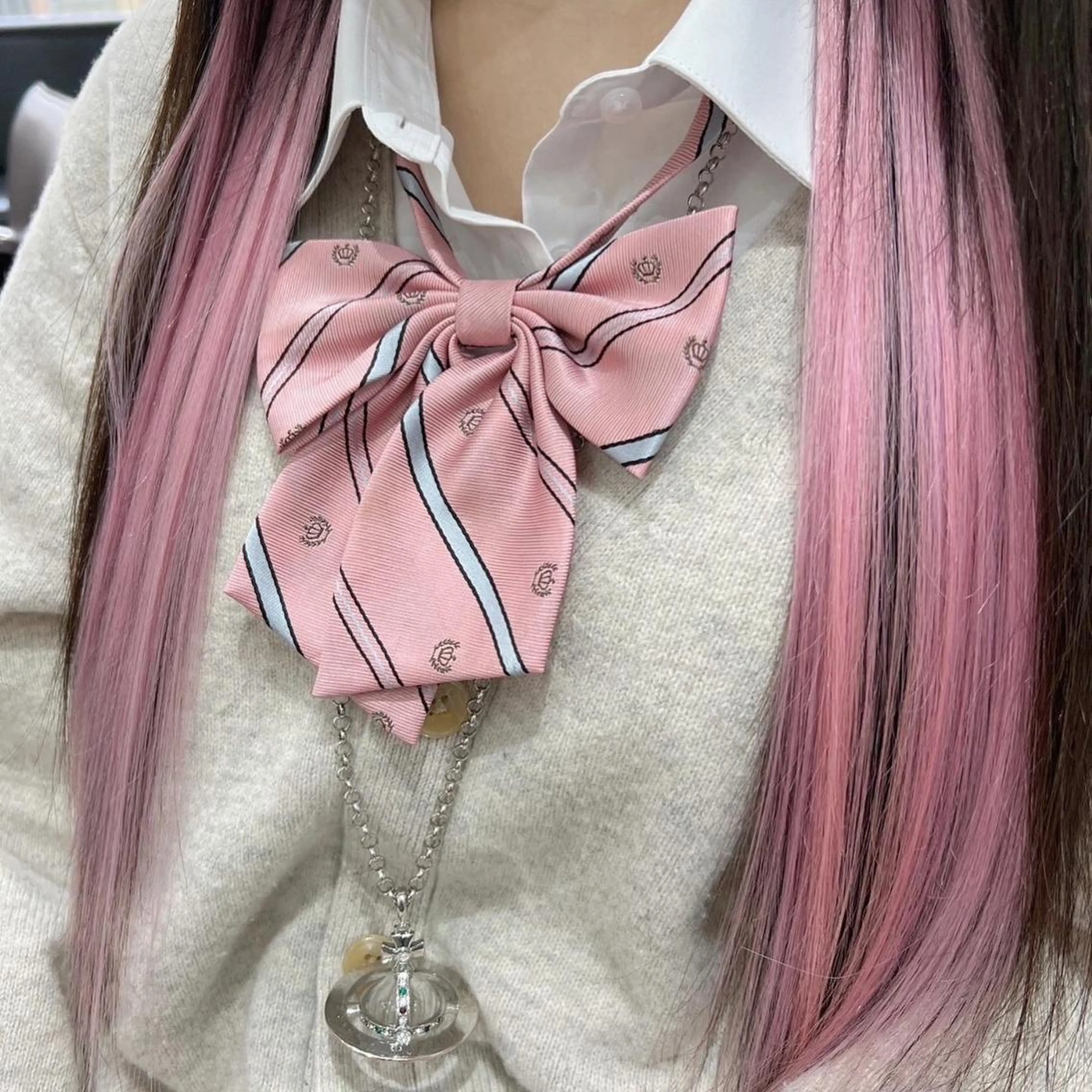 ロング PREss Natsumiのヘアスタイル