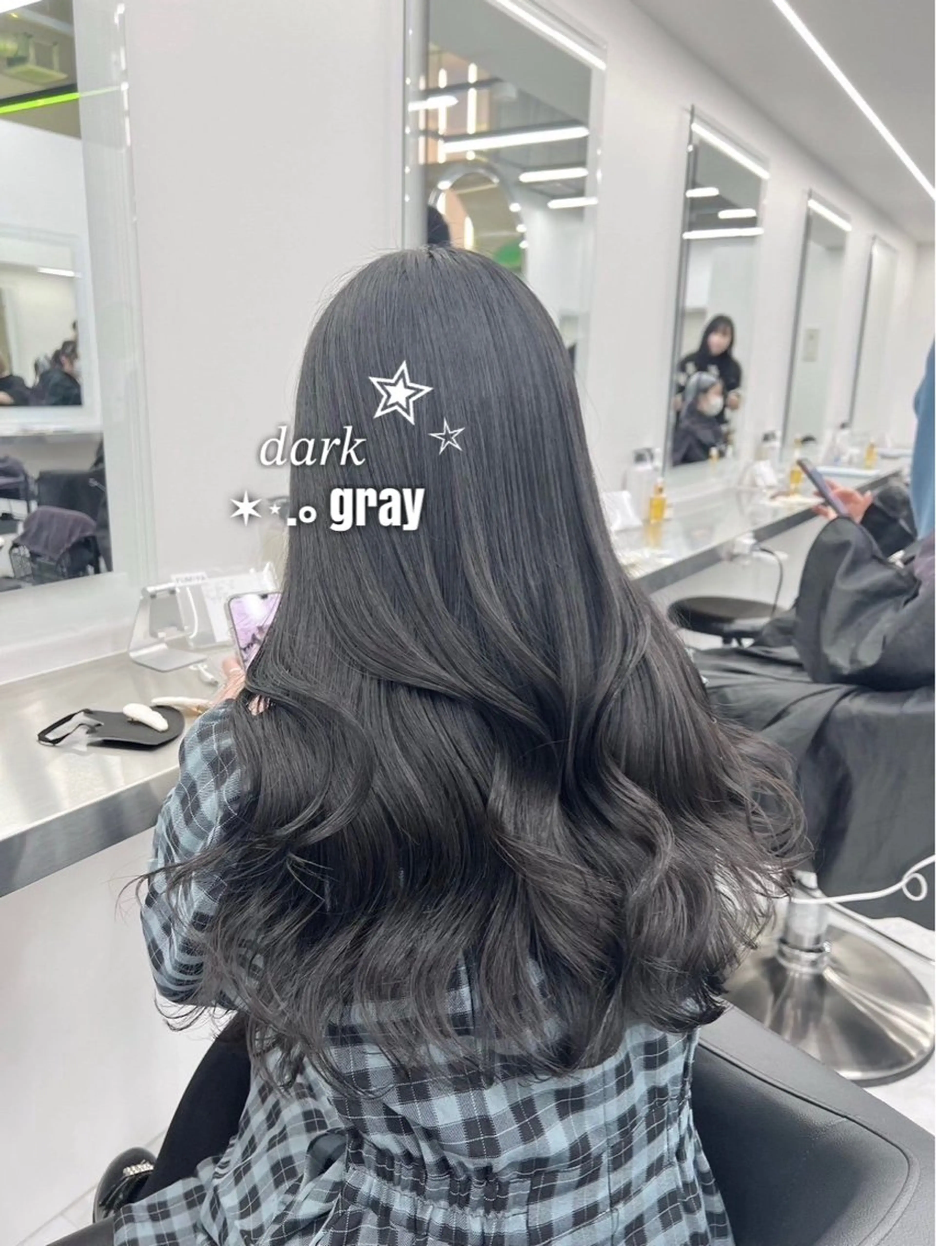 ロング カラー ヘアカラー トリートメント 韓国ヘア SAHO🐈‍⬛のヘアスタイル