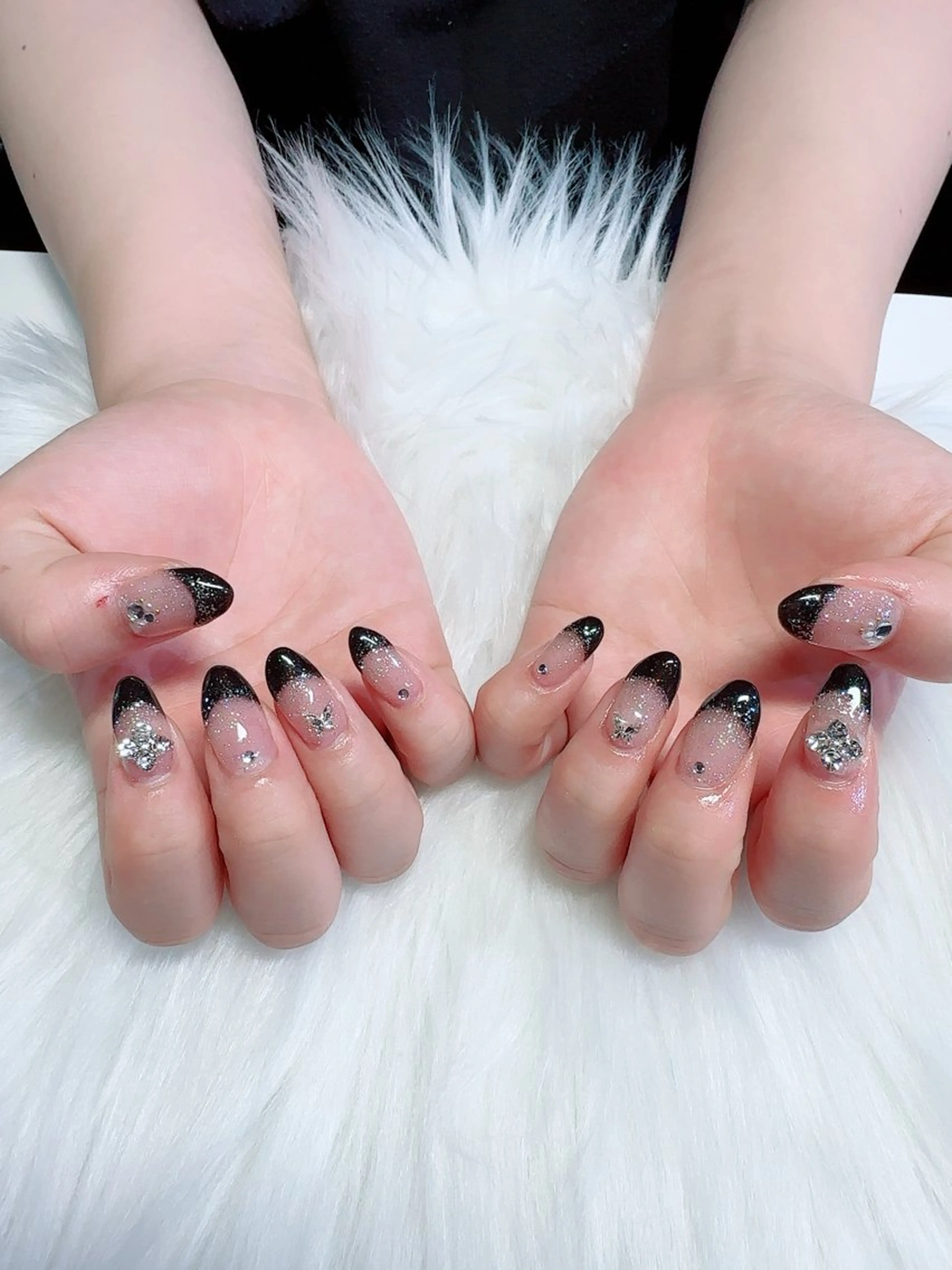 ネイル ★RISA★ 伊勢崎 【KARAT】のネイルデザイン