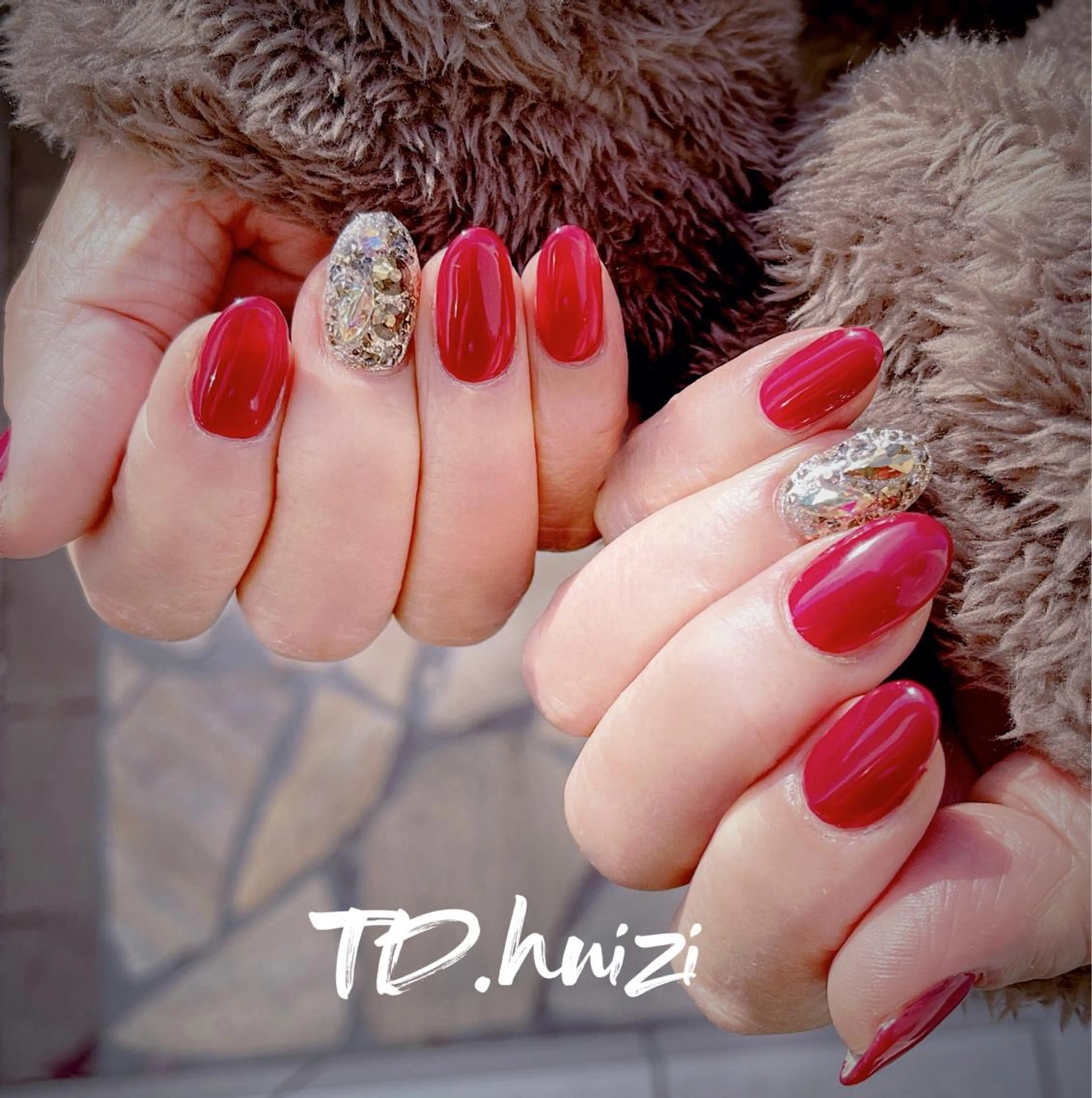 ミディアム めぐみのネイルサロン スタッフ練習のネイルデザイン