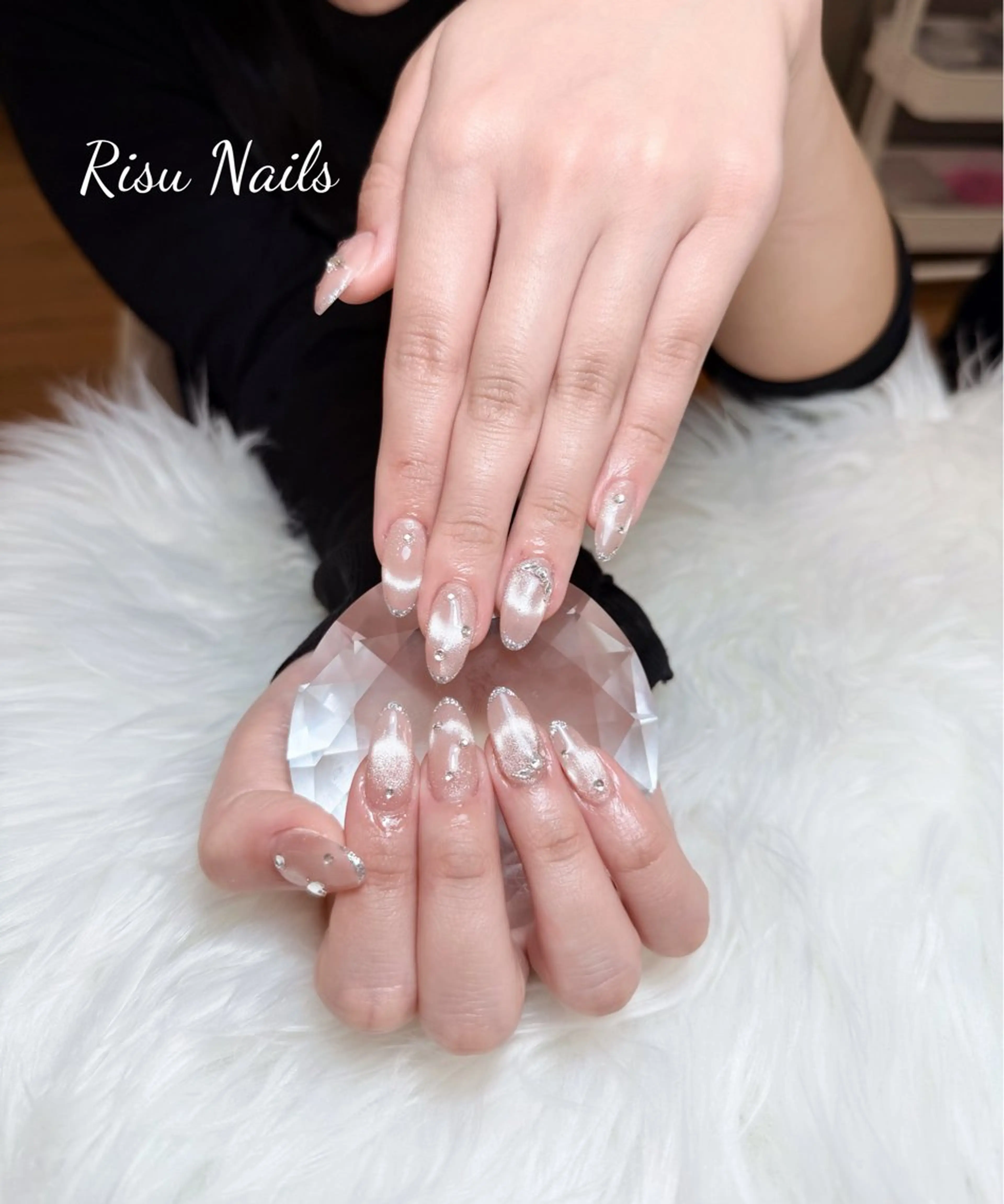 ネイル アートネイル 長さ出し グラデーション マグネットネイル ニュアンスネイル ハンドネイル Risu Nails Salon 代々木所属・リス ネイルのネイルデザイン