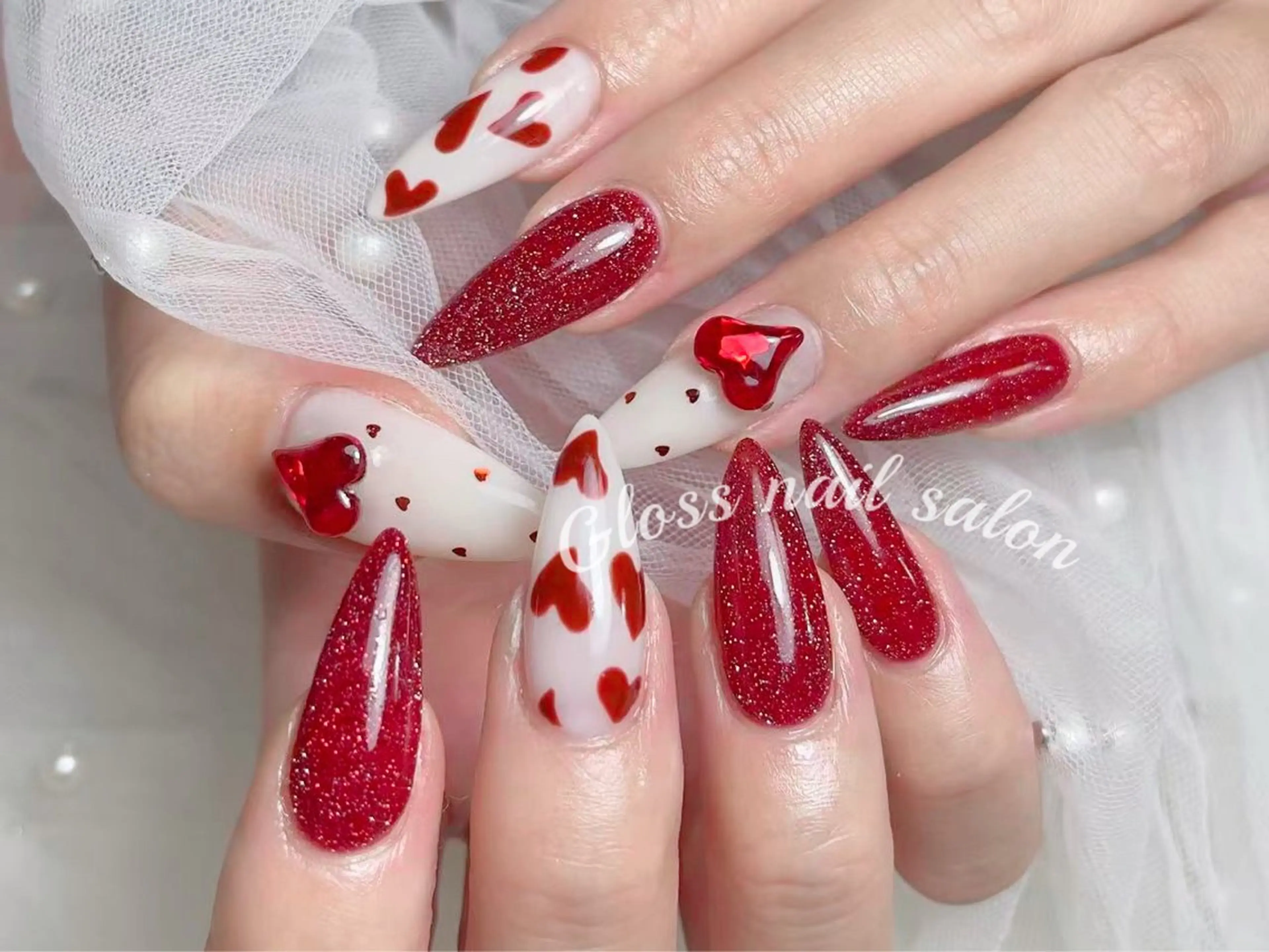 ネイル ハンドネイル Gloss nail ジェル&長さだし専門のネイルデザイン