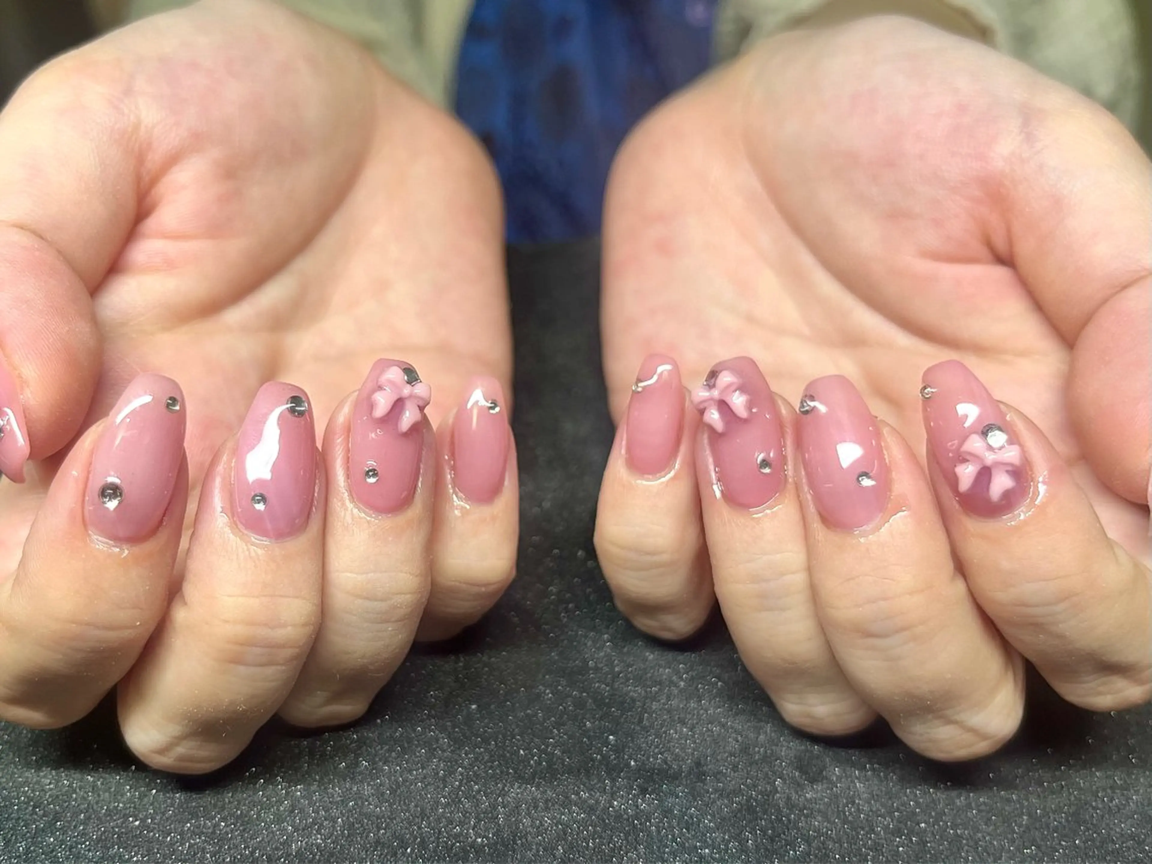 ネイル ハンドネイル Chika .のネイルデザイン