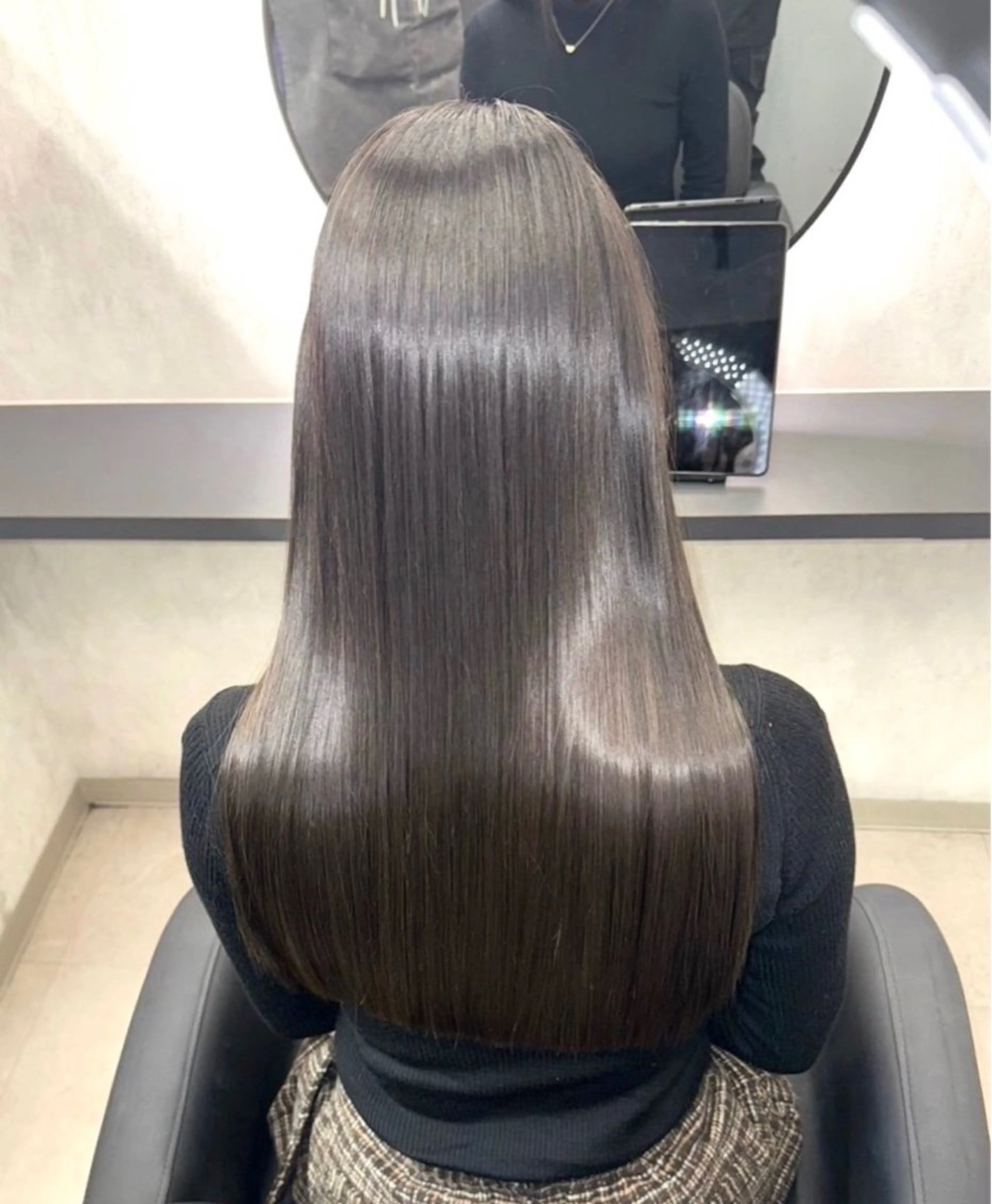 ロング ハイトーン/レイヤー カット岩田健斗/新宿のヘアスタイル