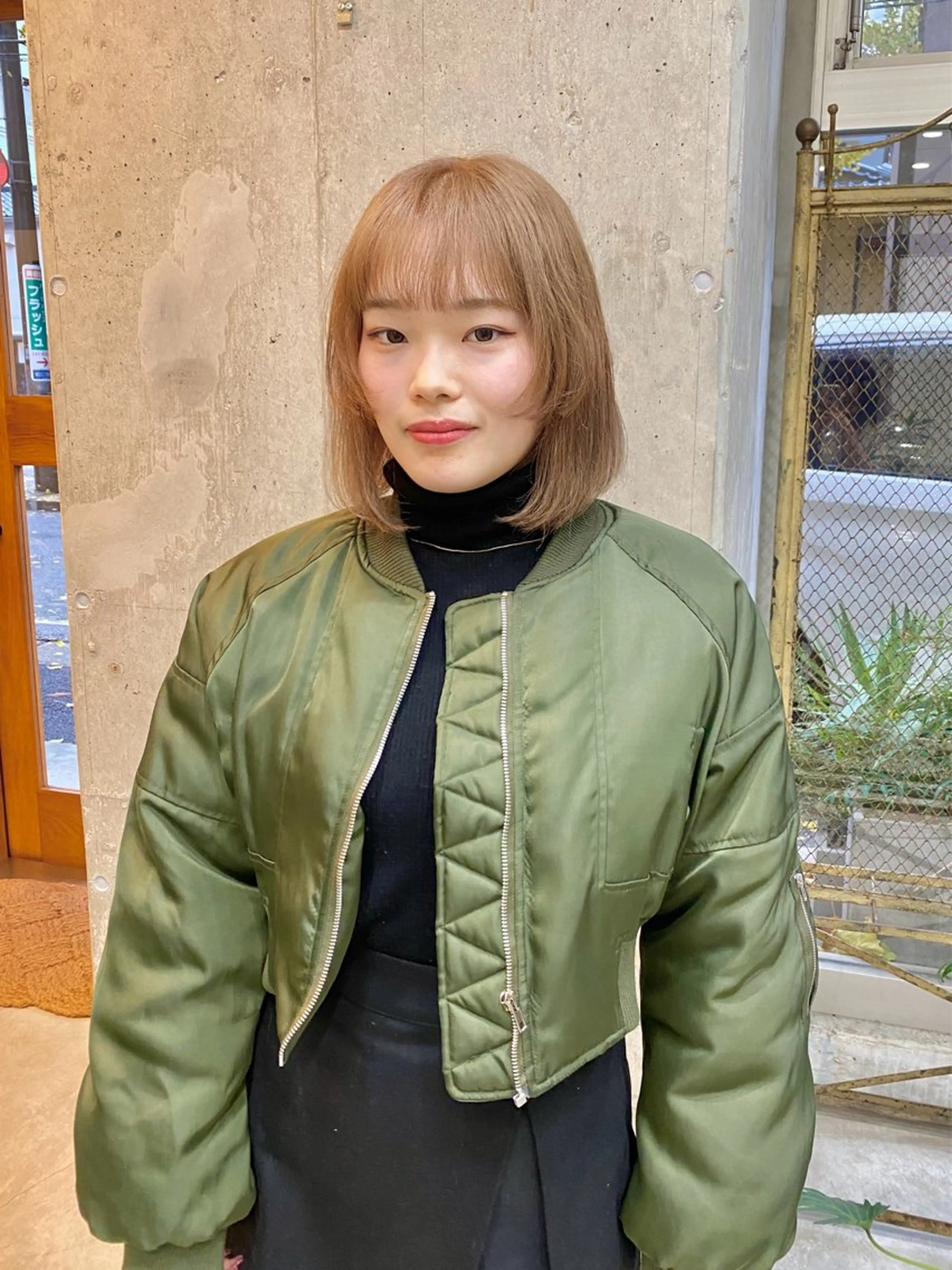 ミディアム カラー ハイトーンカラー ボブ 顔まわりレイヤー レイヤーカット カット ヘアカラー 🌷Asuka /レイヤーカット🌷のヘアスタイル