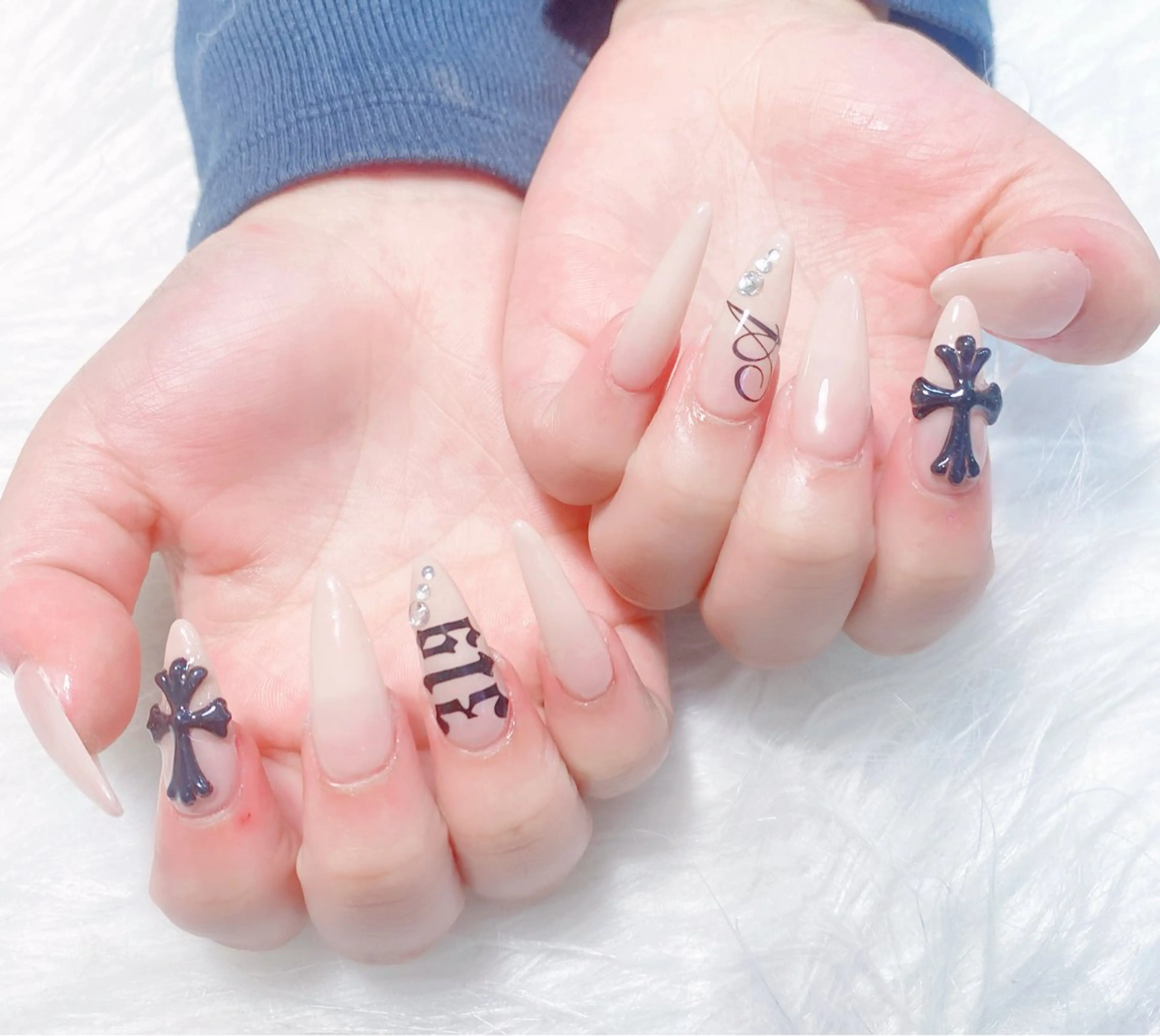 カラー Rin Hana Nailのネイルデザイン