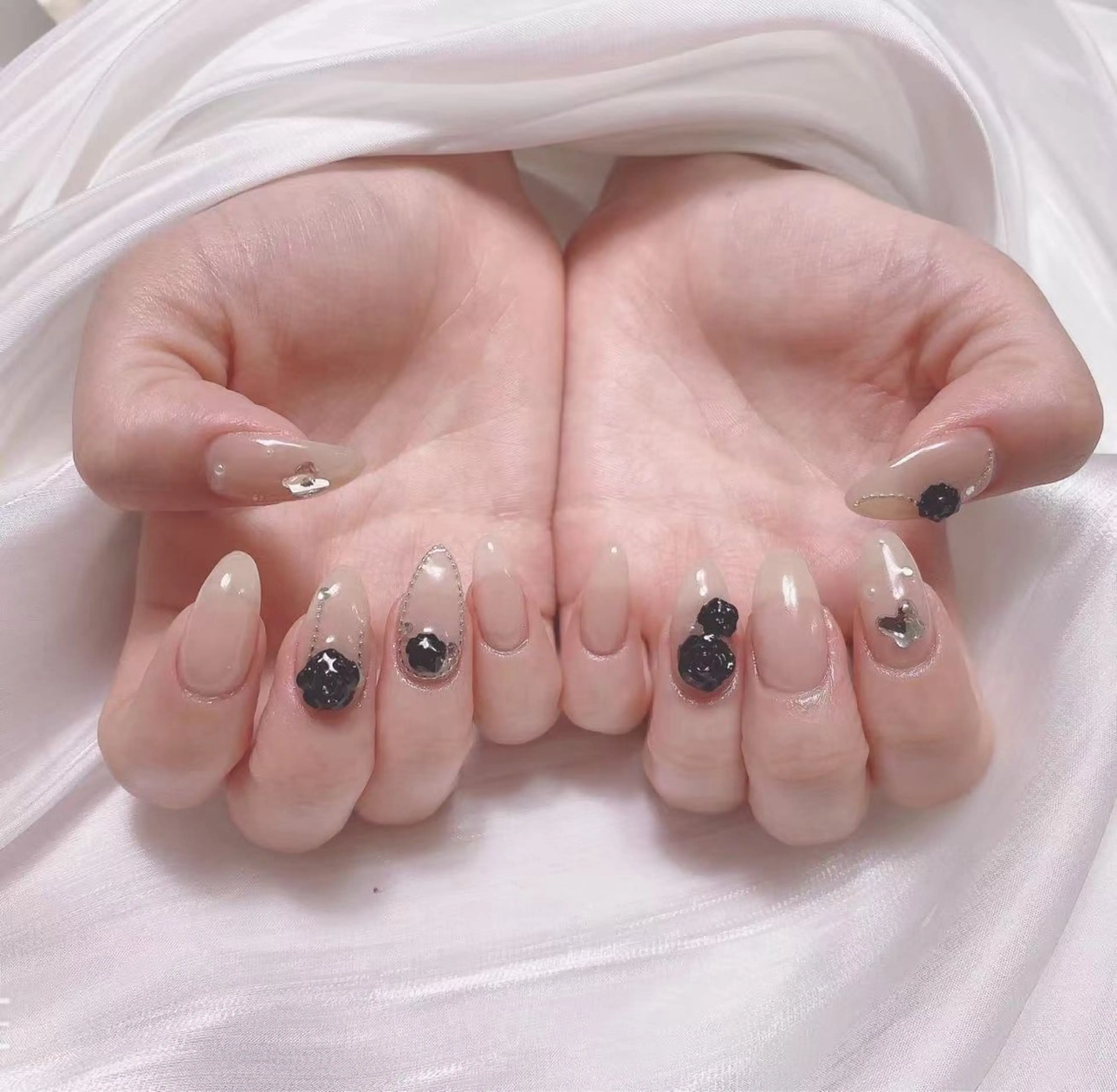 ネイル ジョリ kasumi🌹💅のネイルデザイン