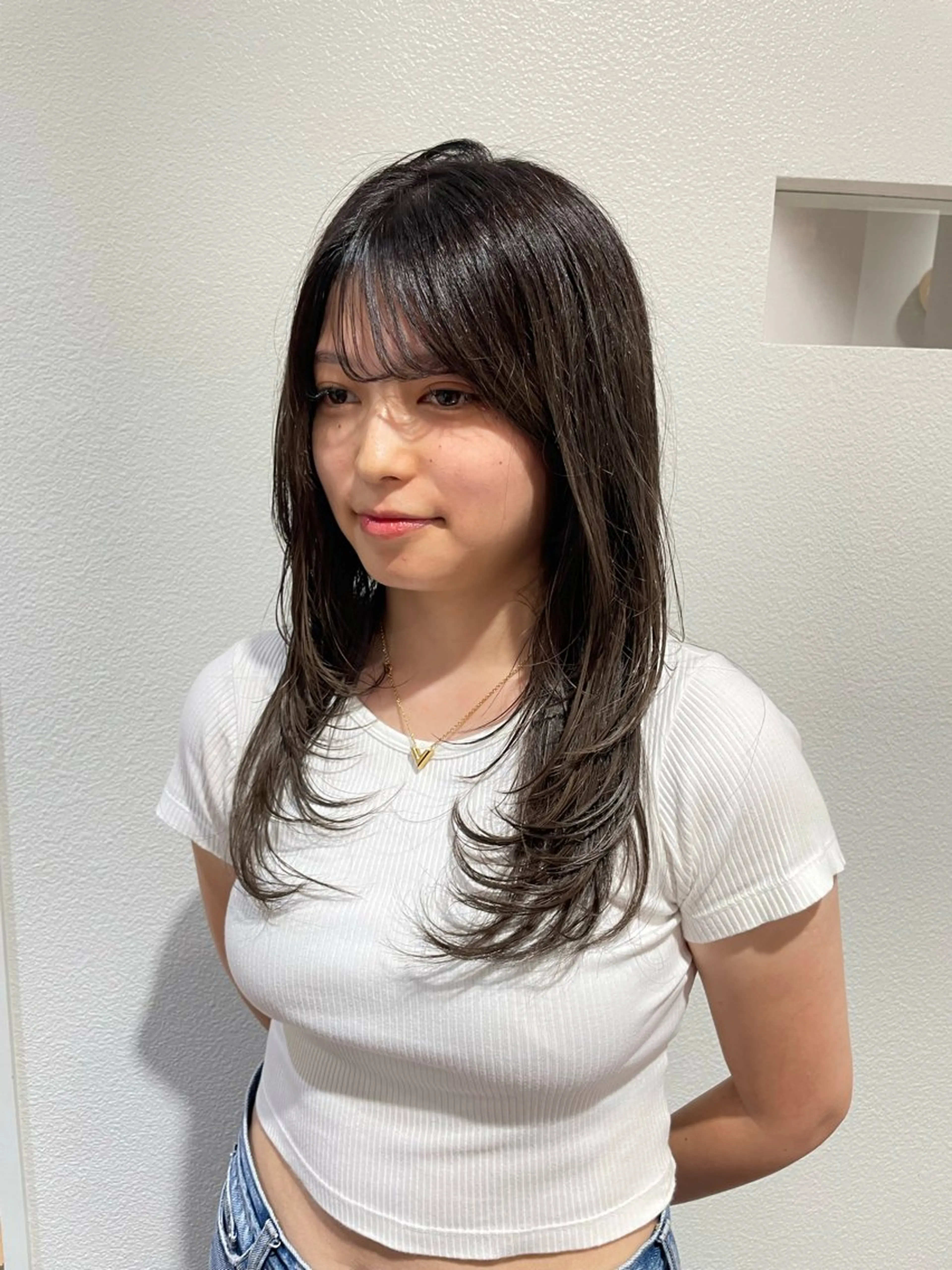 ミディアム レイヤーカット カット ヘアカラー トリートメント 🌸韓国レイヤー特化 🌸髪質改善🧖来輝のヘアスタイル