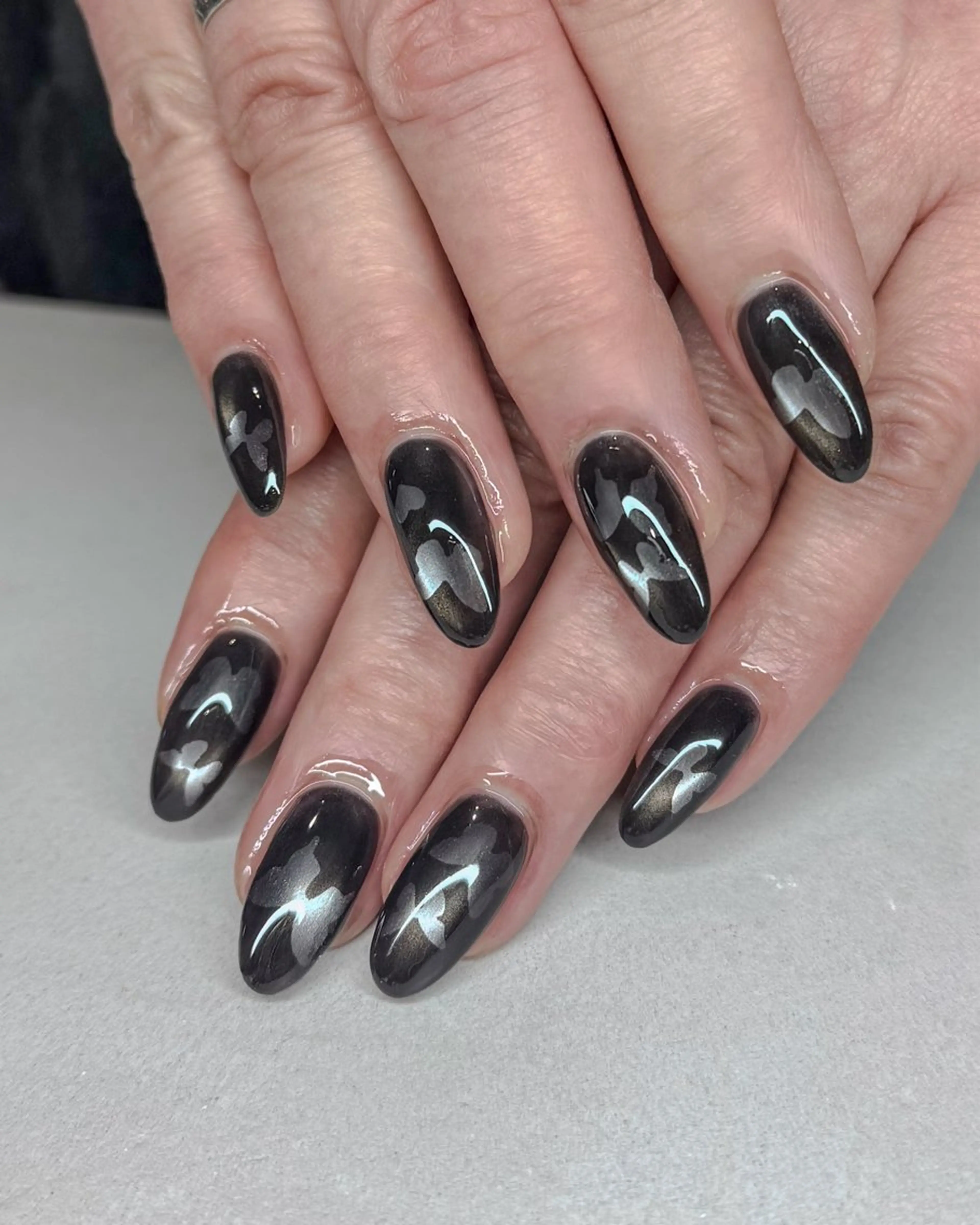 ネイル アートネイル num-fi Aiのネイルデザイン