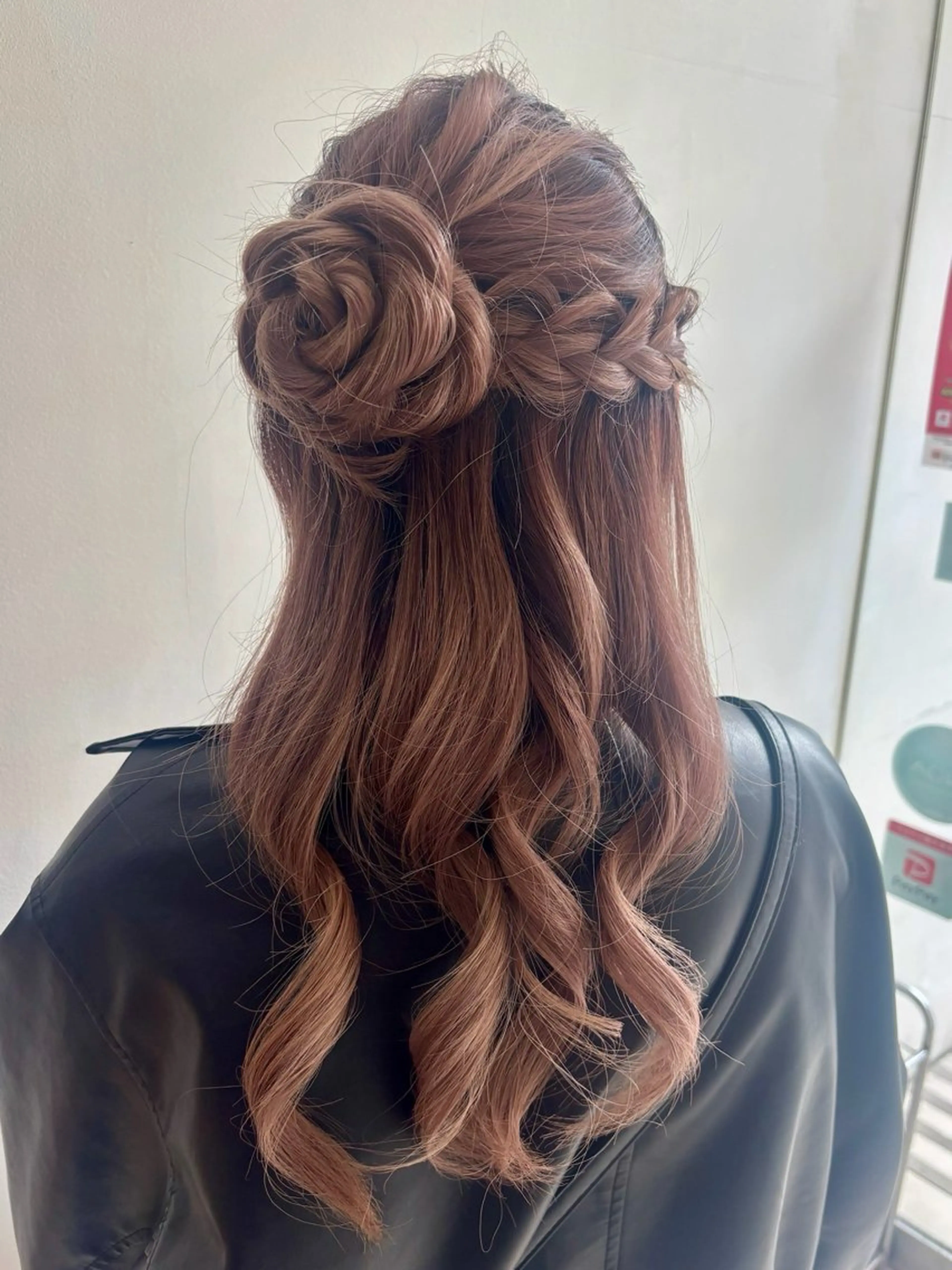 ヘアアレンジ 西山 夢月の眉毛・アイブロウイメージ