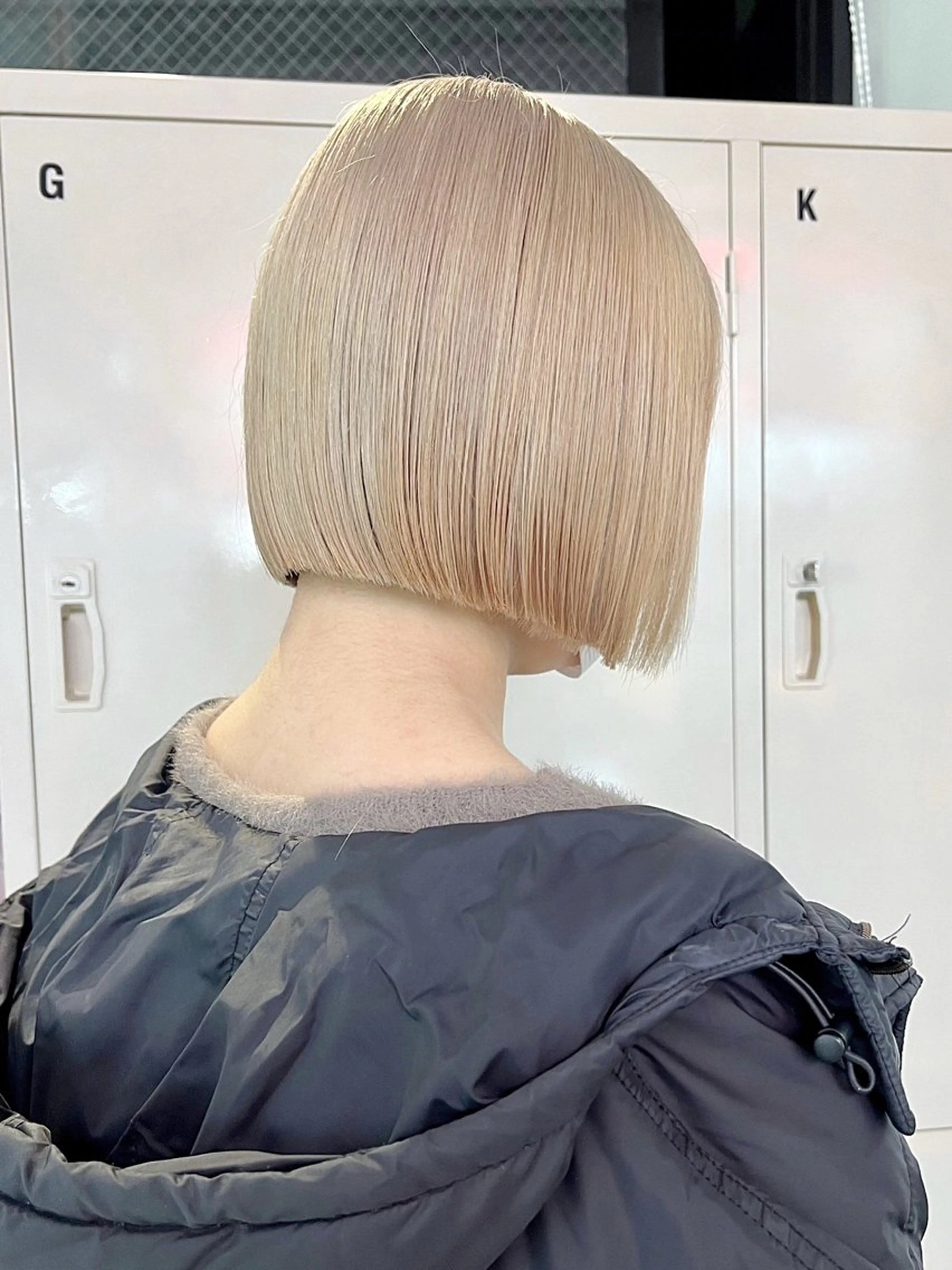 ミディアム カラー カット ヘアカラー トリートメント 🌈艶髪ベージュ🌈 ユウトのヘアスタイル