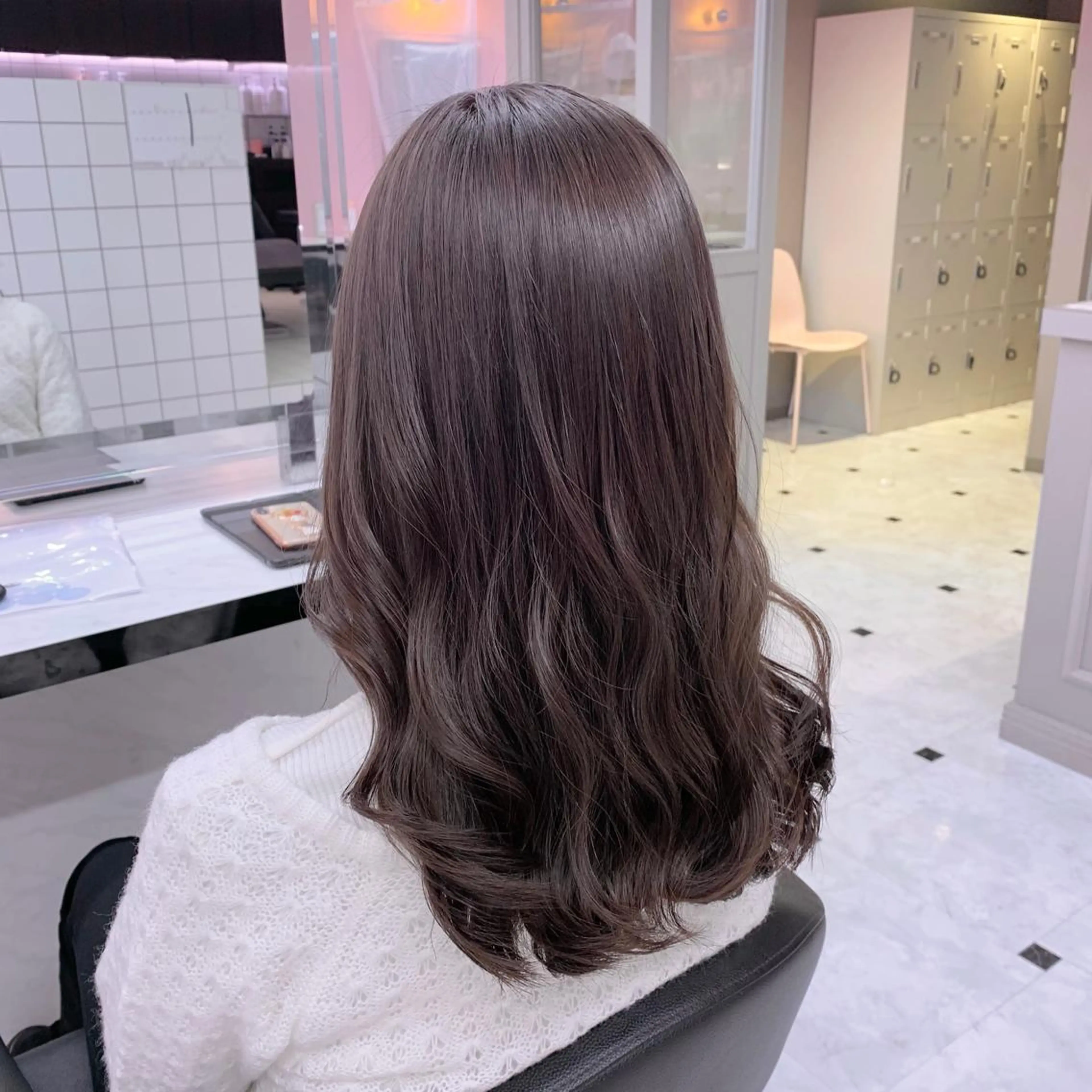 セミロング カラー 🩰透明感カラー♡ UTA🩰のヘアスタイル