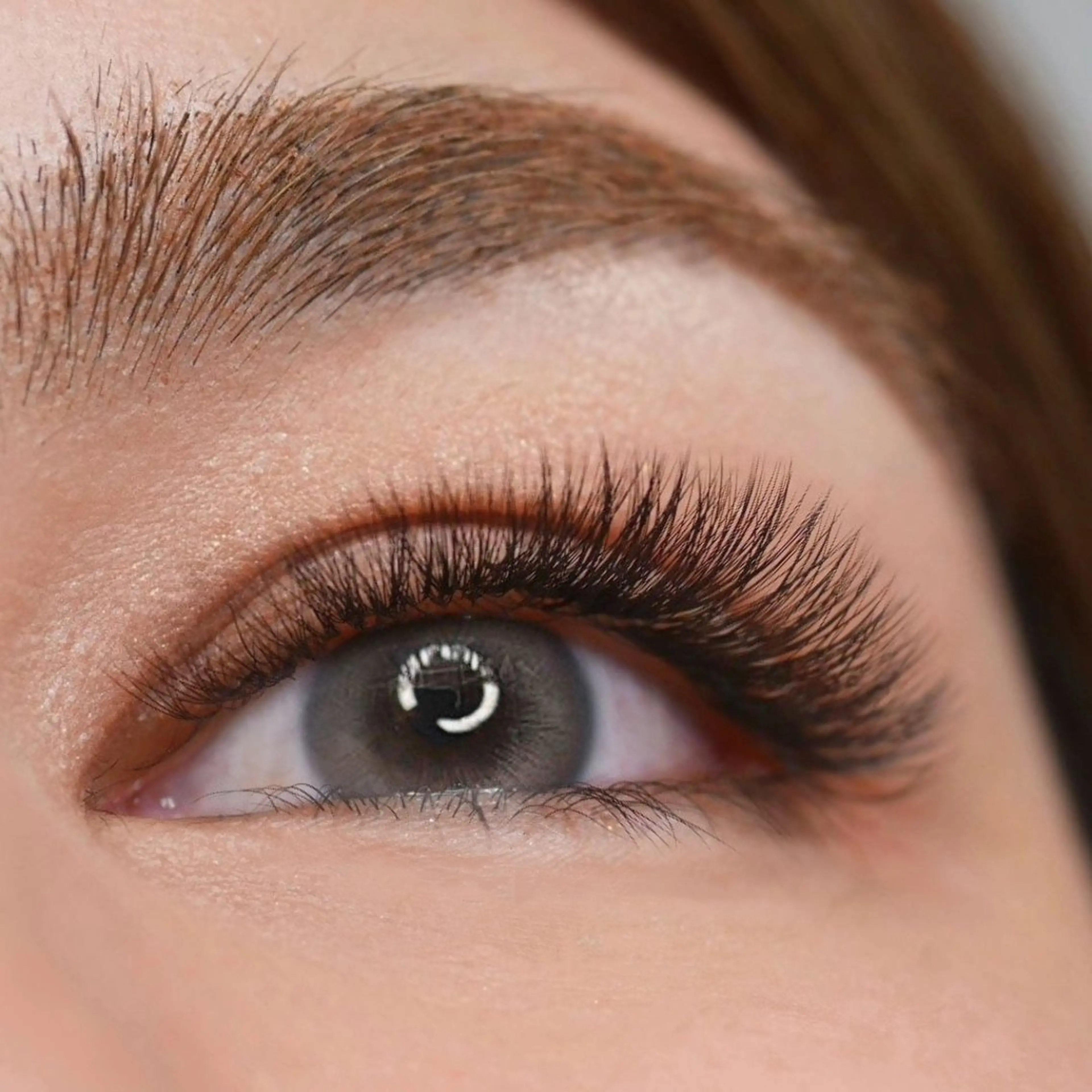 ボリュームラッシュ【付け放題】の写真