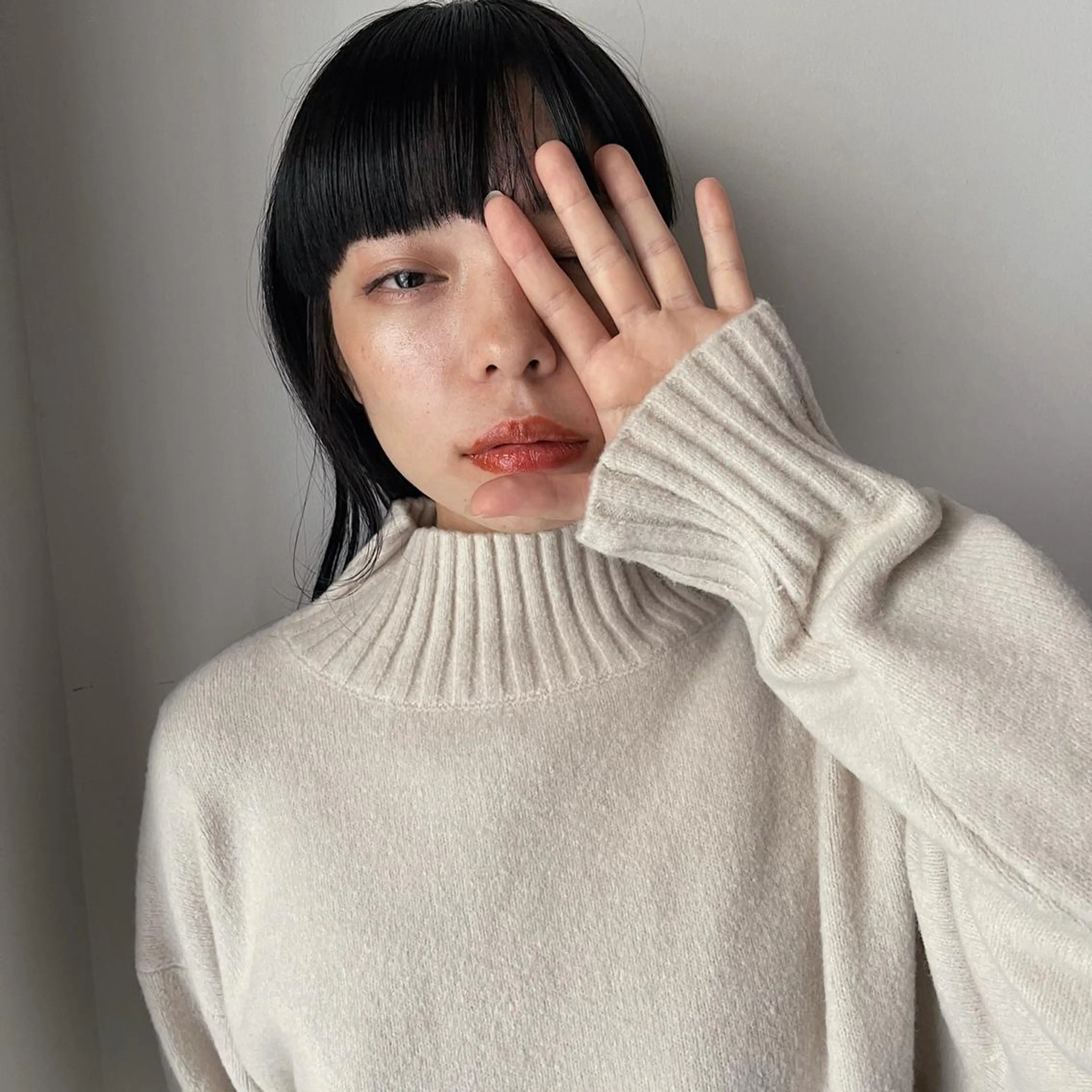 ショート カラー 切りっぱなしボブ 前下がりボブ ワンレンボブ ショートボブ 透明感カラー EMANON share salon所属・無料モデル募集中🍃 ANDYのヘアスタイル