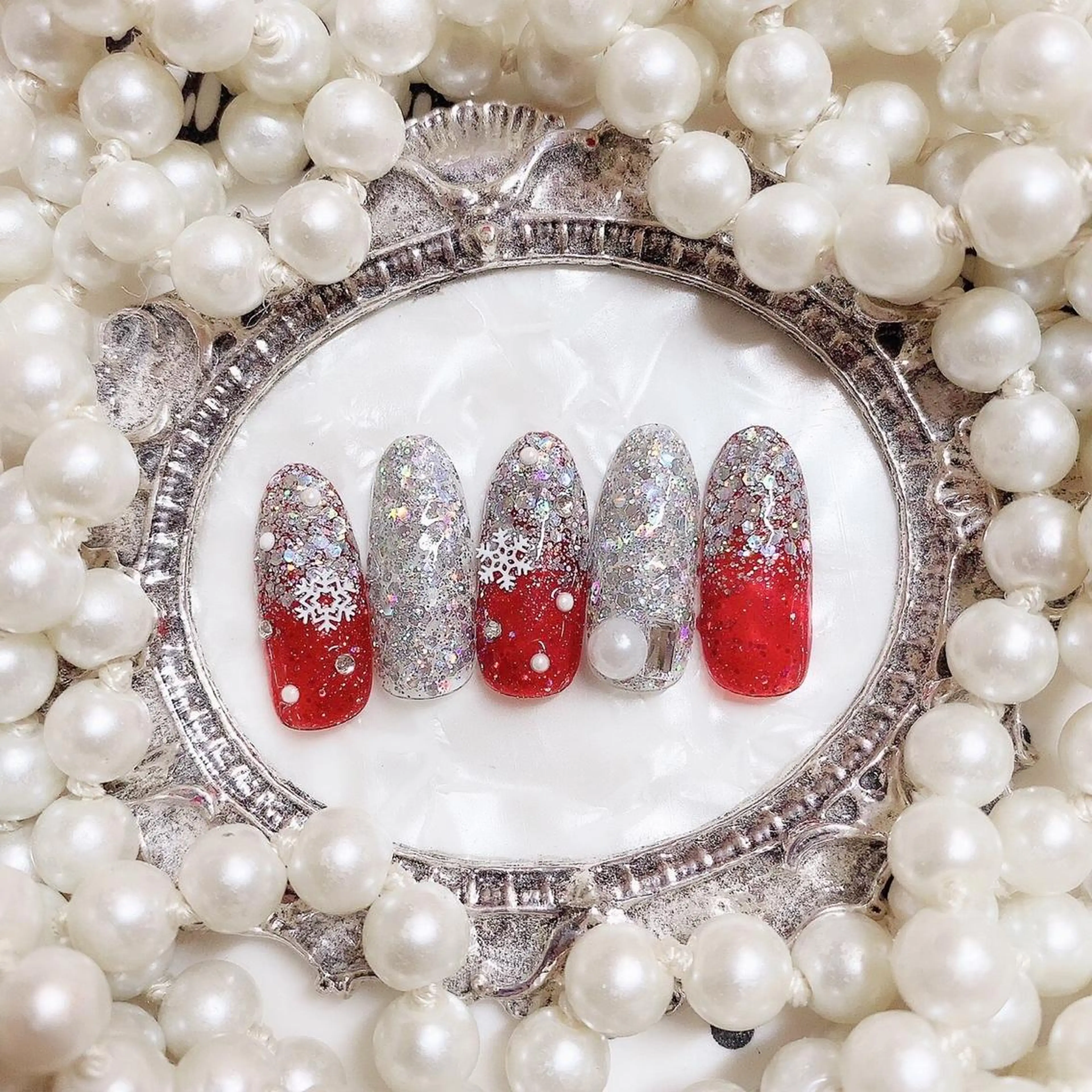 ネイル ハンドネイル マジック ミラーのネイルデザイン