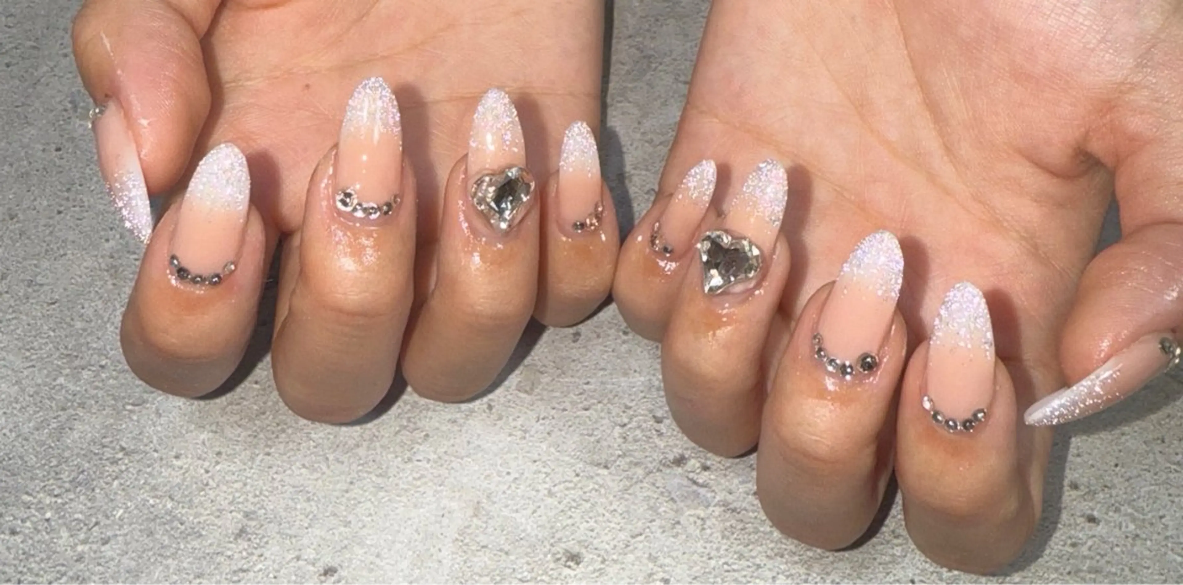 ネイル スカルプネイル nailsalon gagaのネイルデザイン