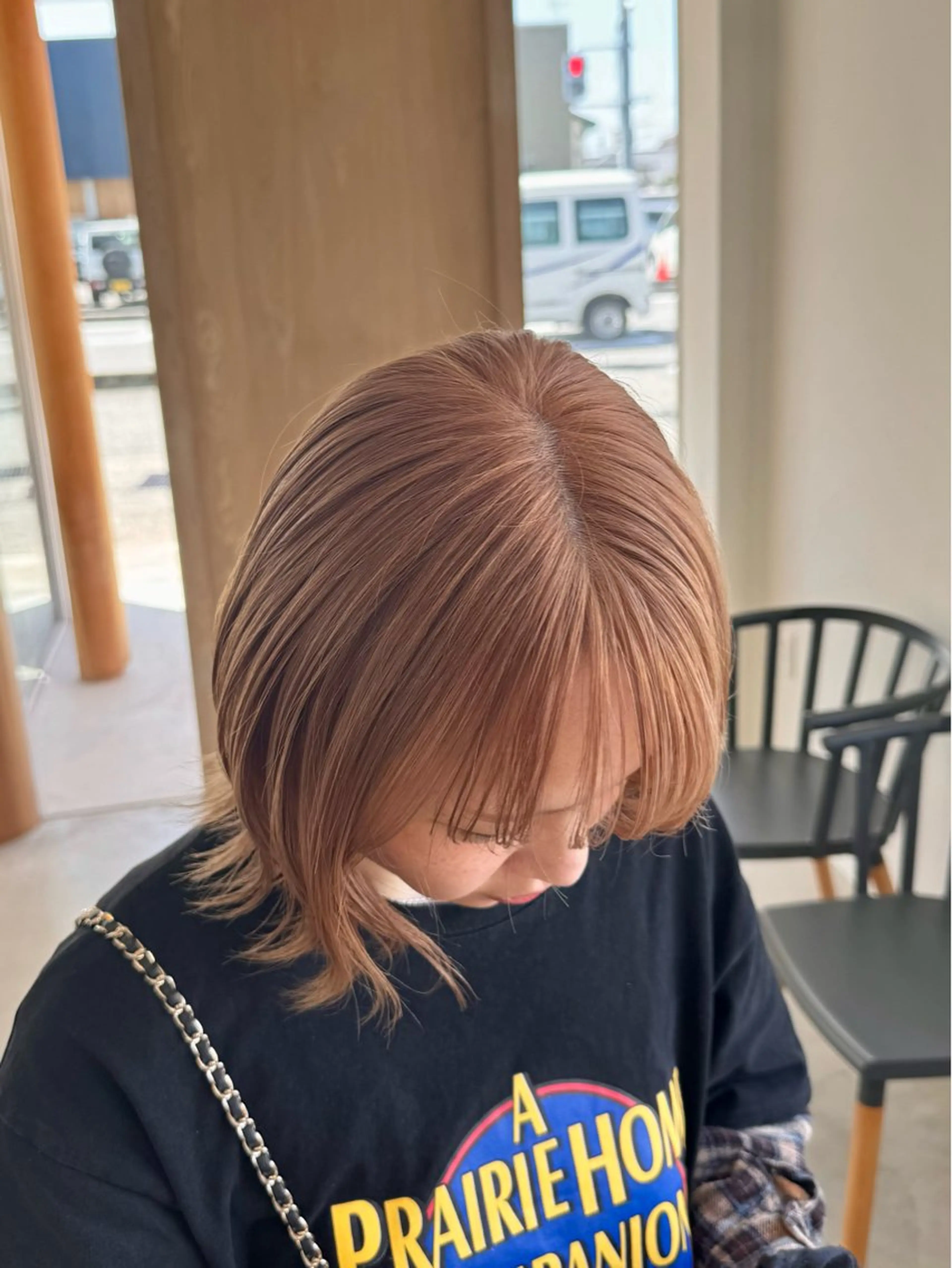 ミディアム カラー ヘアカラー 尾崎 ひなののヘアスタイル