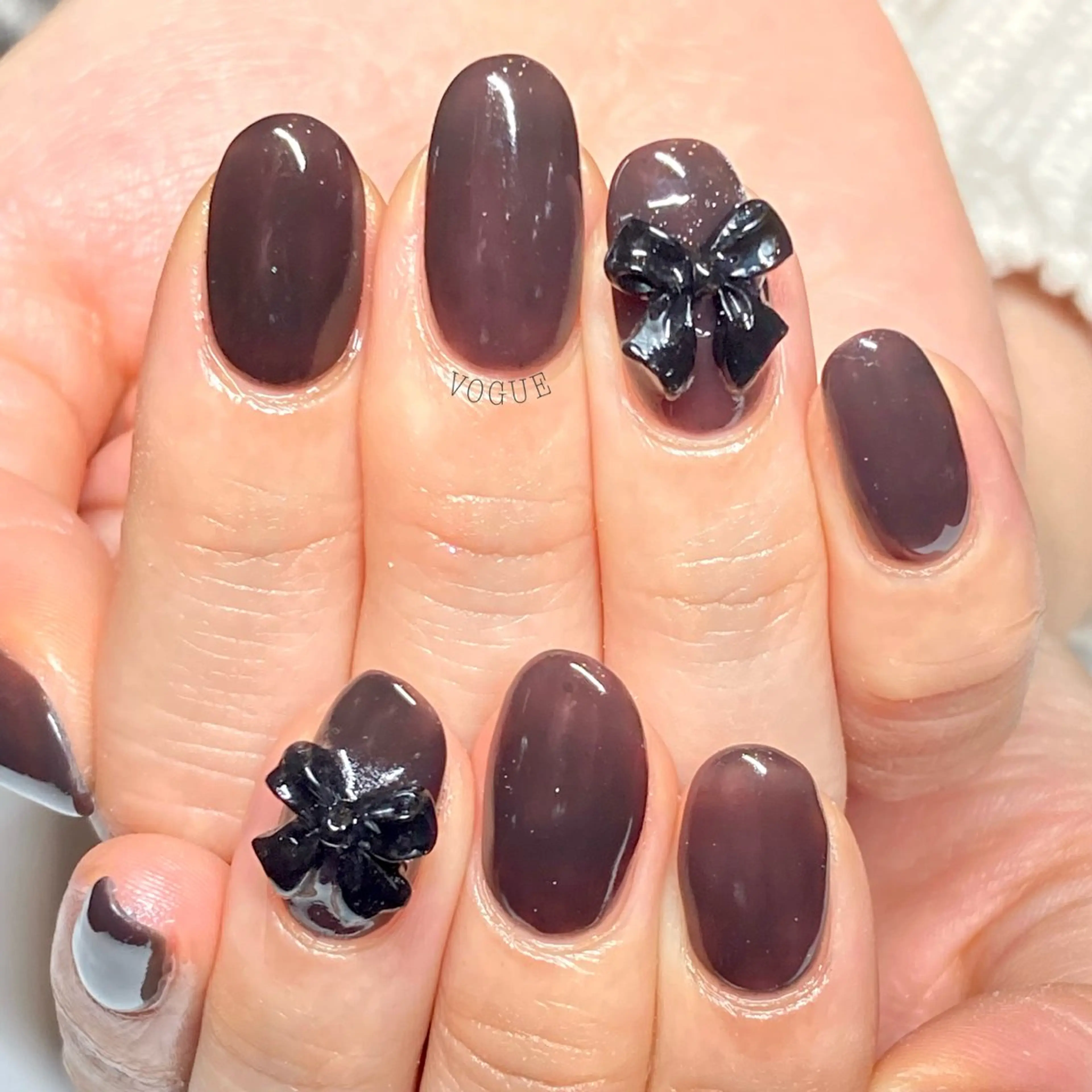 ネイル ハンドネイル VOGUE ×SWANのネイルデザイン
