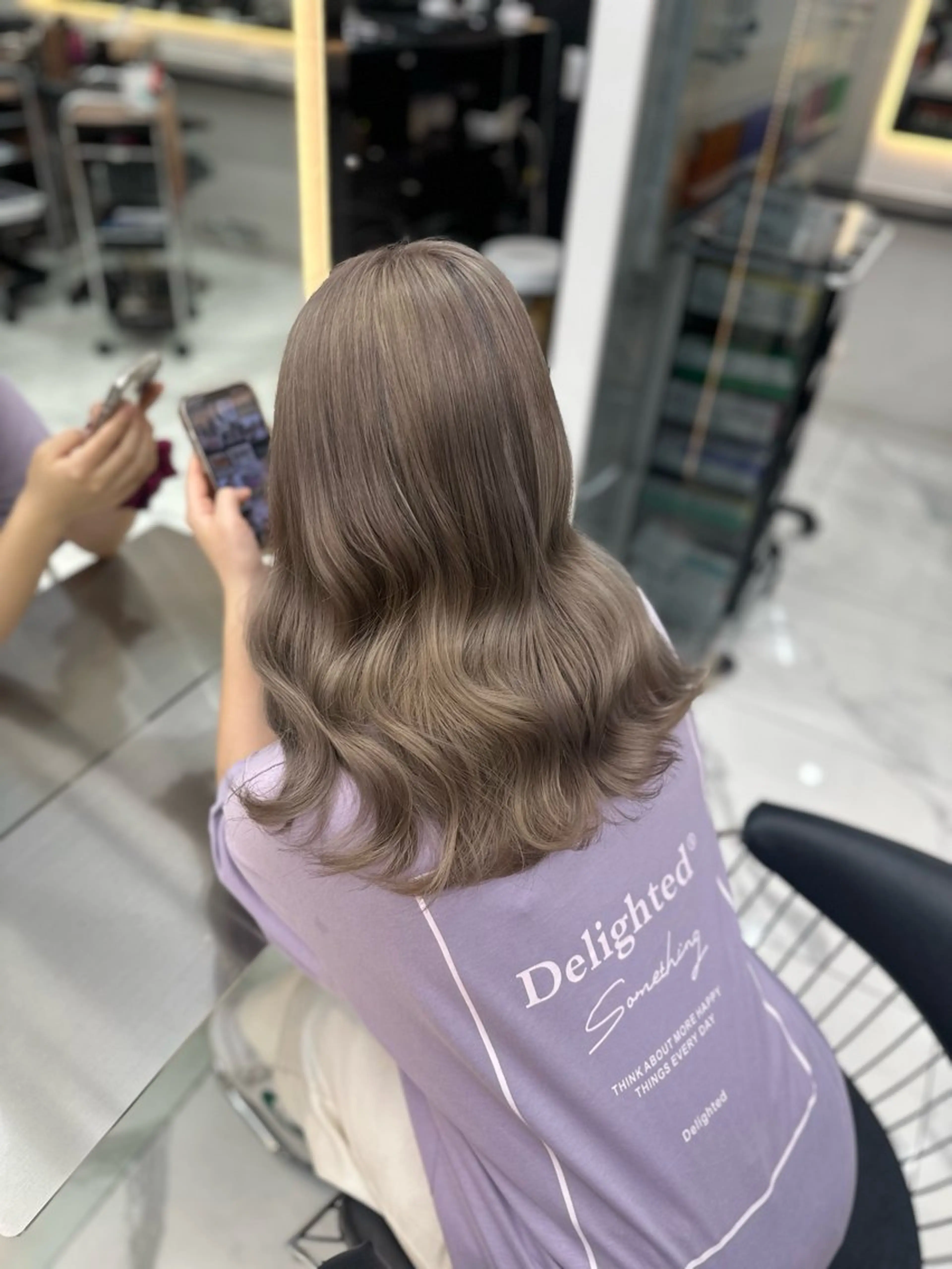 カラー ブリーチ グレージュ 【Lapis 渋谷本店】りかのヘアスタイル