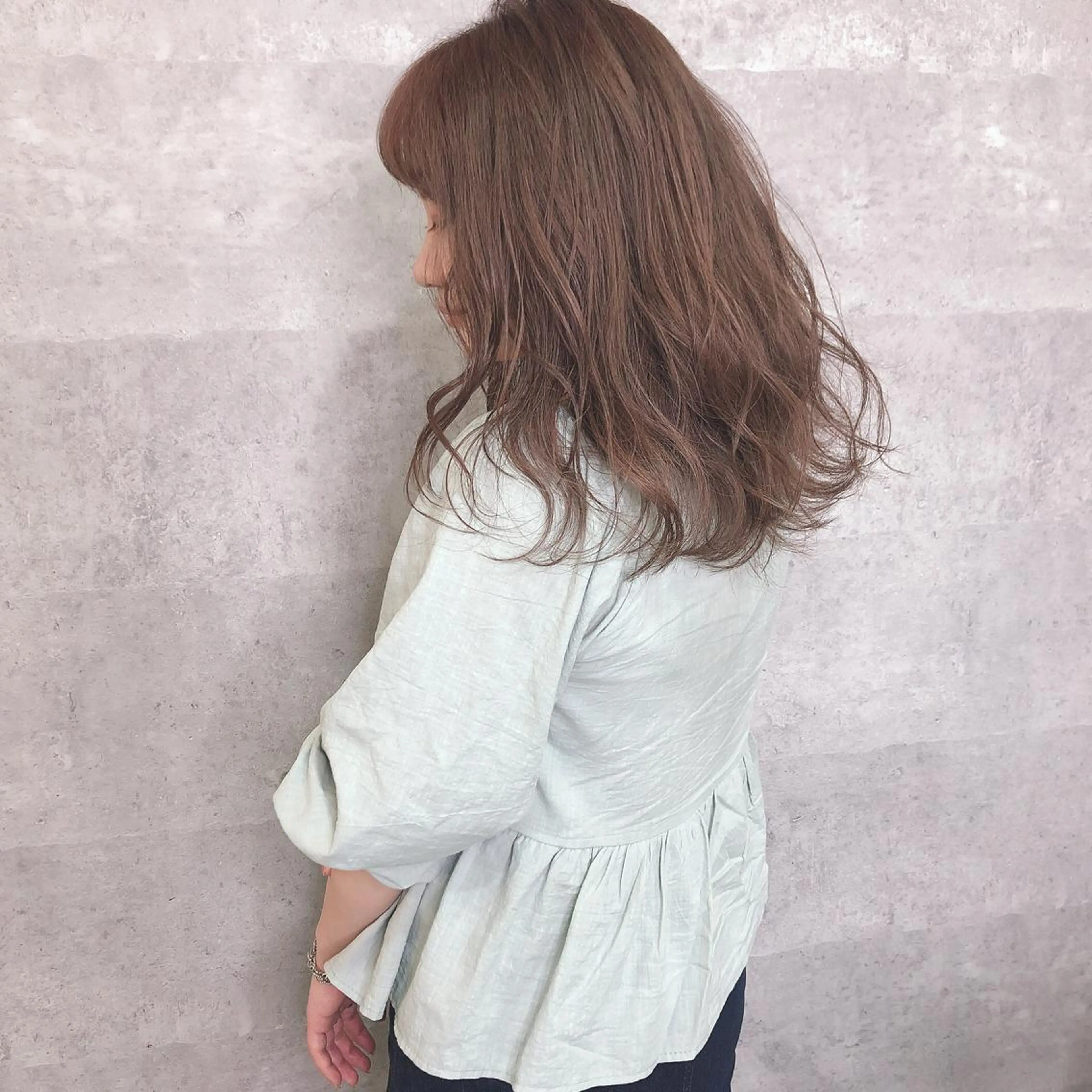 ミディアム カラー 髪質改善 中川　翔のヘアスタイル