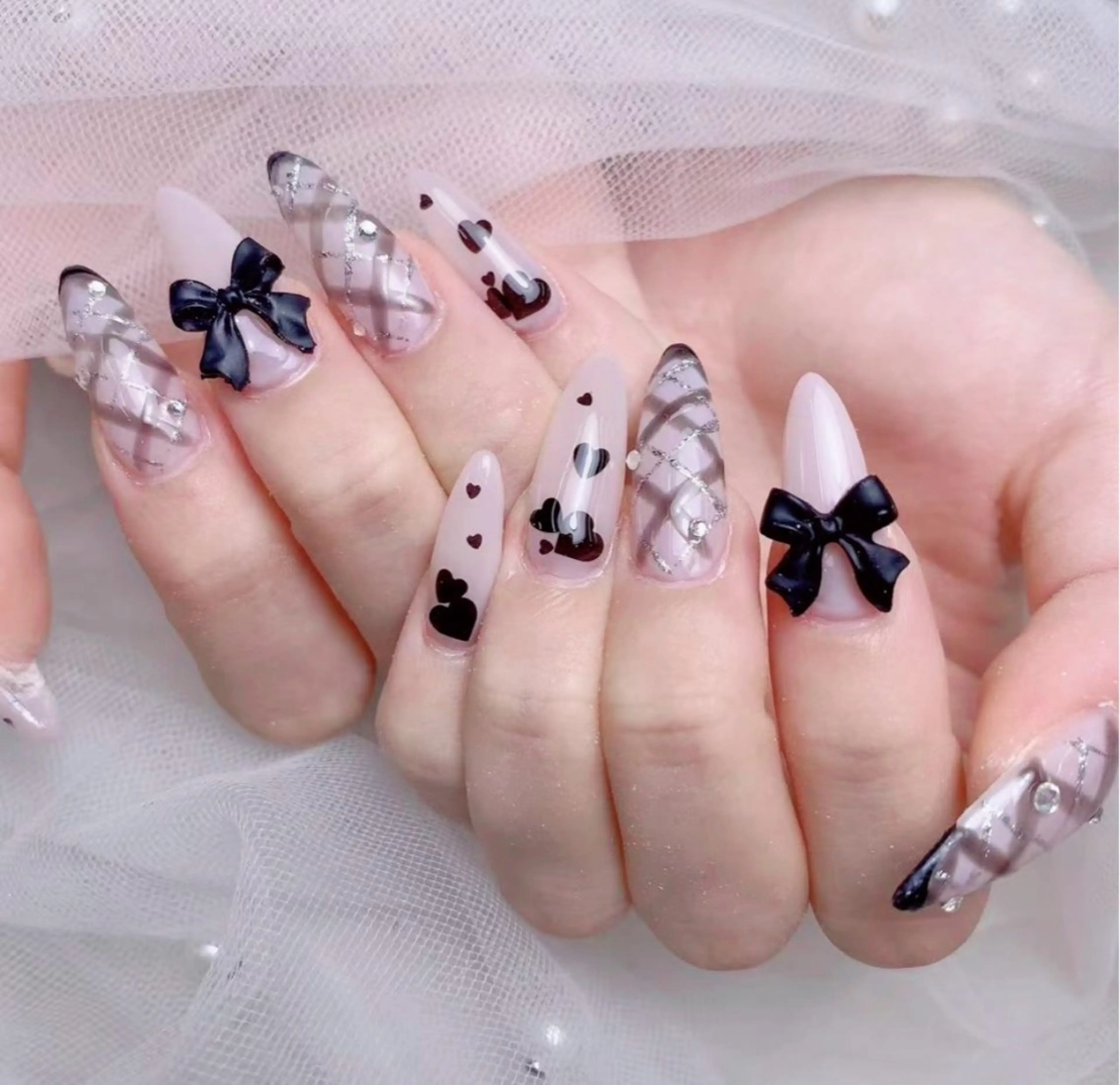 ネイル マギー ネイル🦋のネイルデザイン