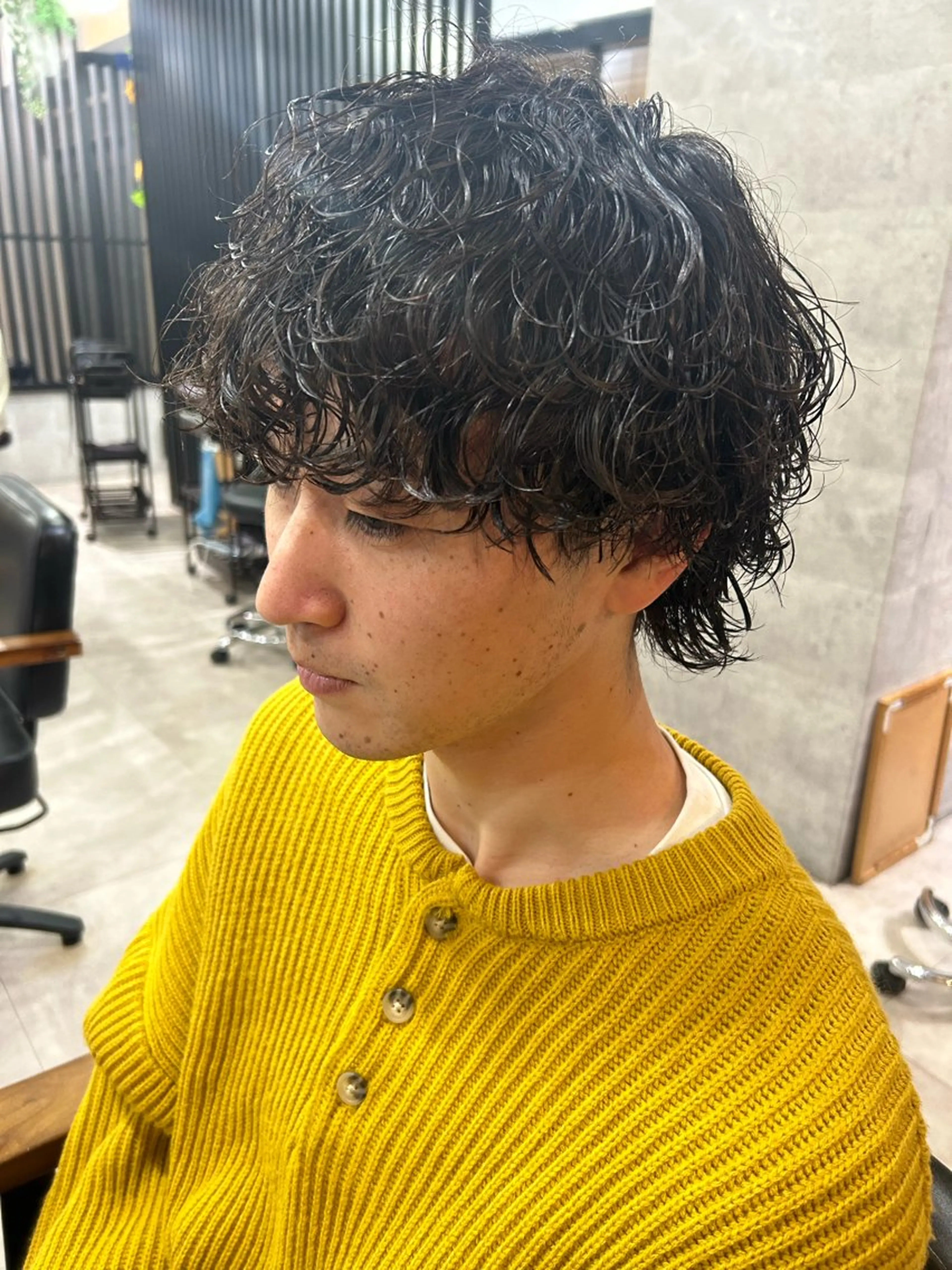 ミディアム パーマ メンズ カット パーマ トリートメント メンズパーマ特化 勝毛広貴のヘアスタイル