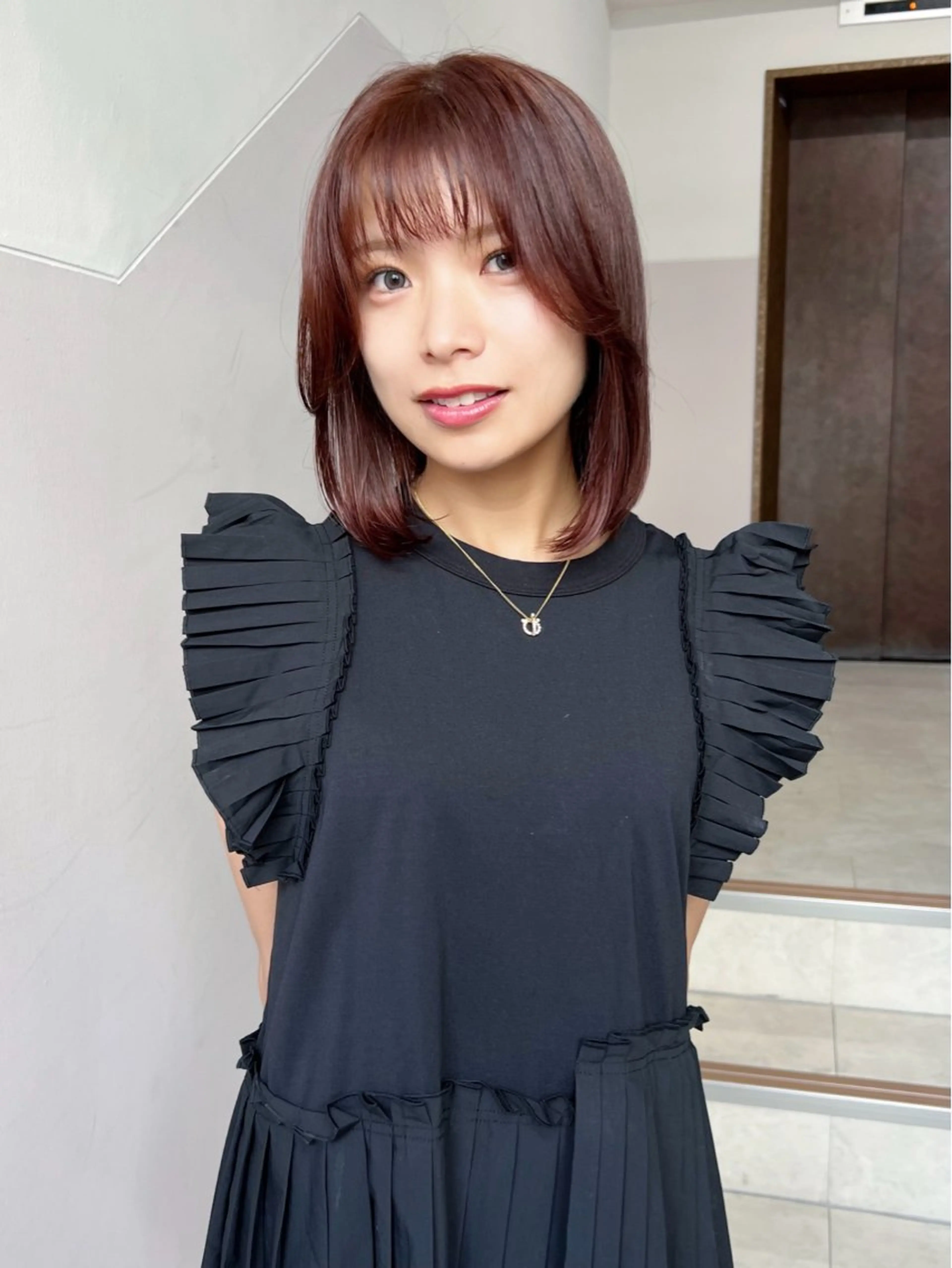 ミディアム カラー カット ヘアカラー トリートメント 樫原裕二/レイヤー カット/透明感カラーのヘアスタイル