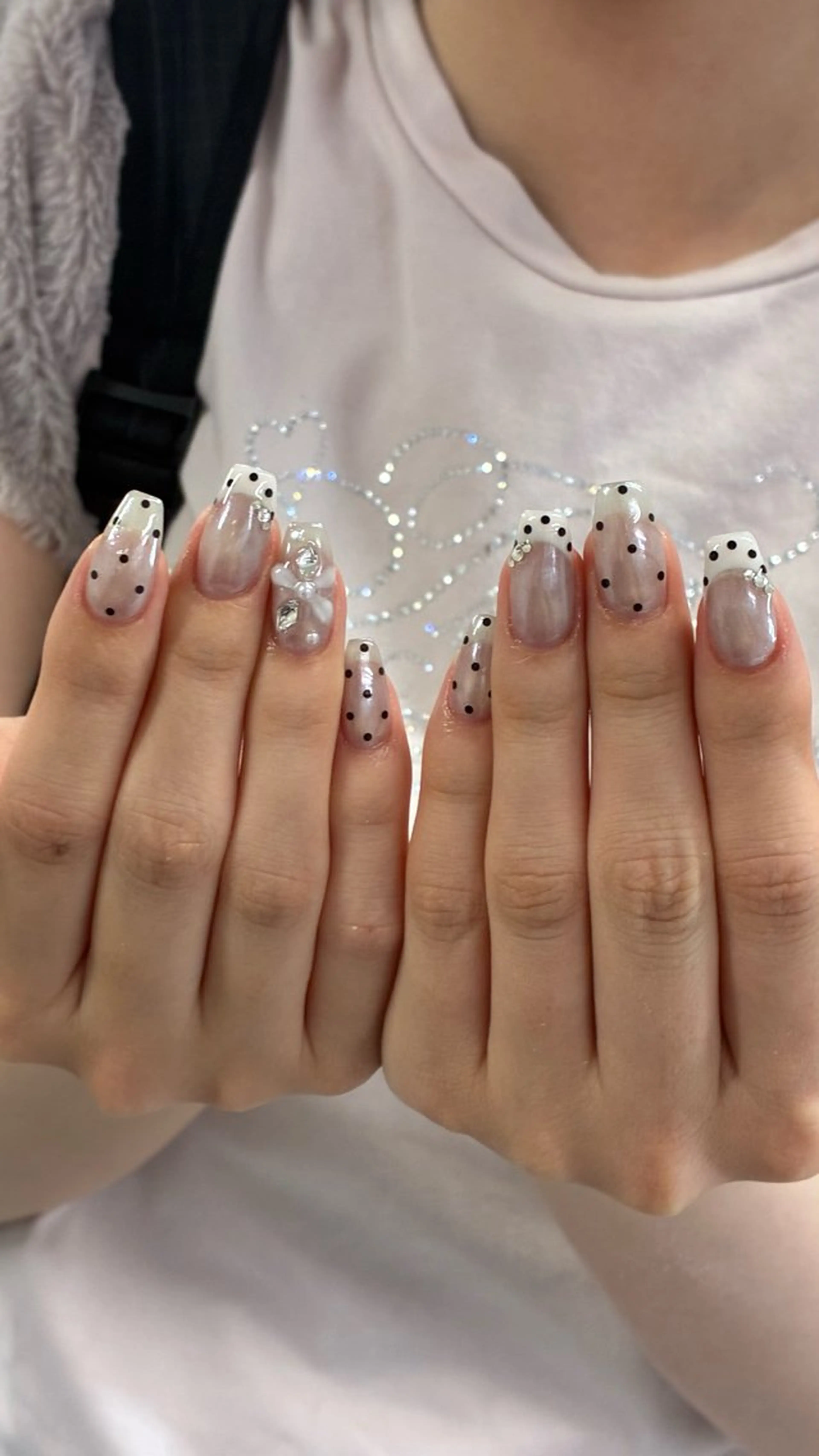 ネイル ドット キラキラネイル ミラーネイル オフィスネイル ワンカラーネイル ハンドネイル Risa 梅田/南森町ネイルのネイルデザイン