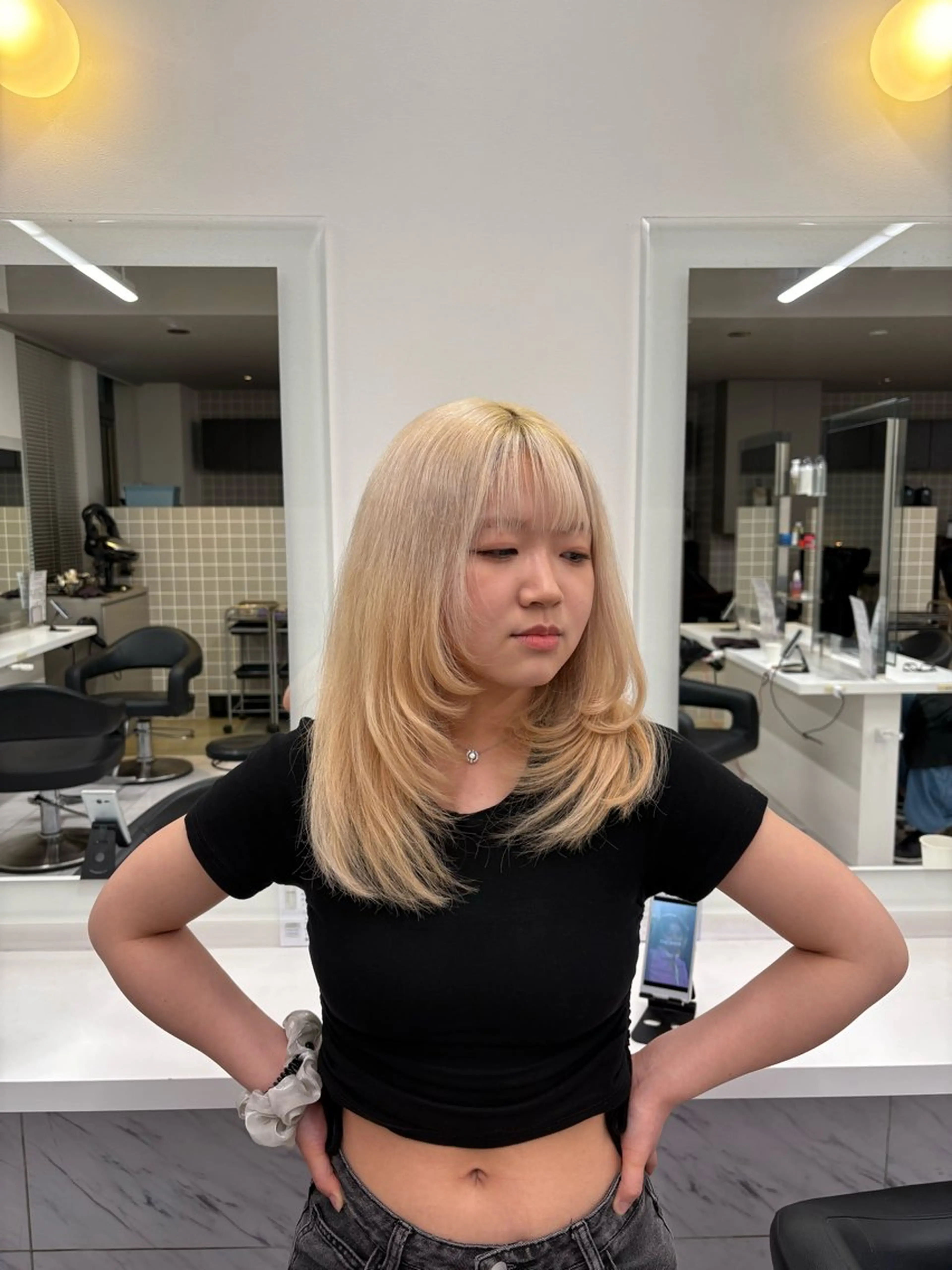 カラー ヘアカラー 透明感ベージュ🤎 ナチュラルレイヤーのヘアスタイル