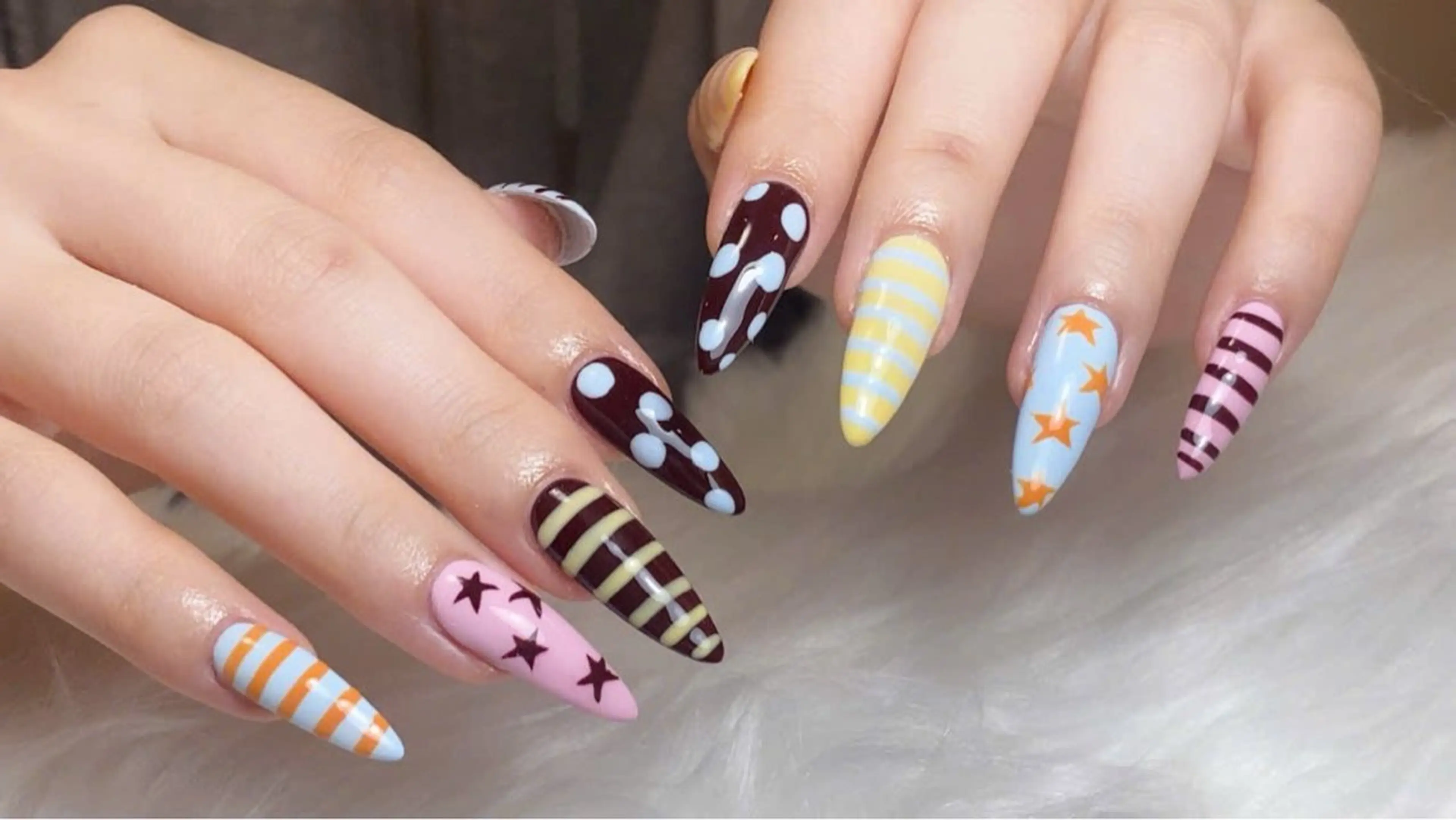 ネイル ハンドネイル REI NAIL1のネイルデザイン