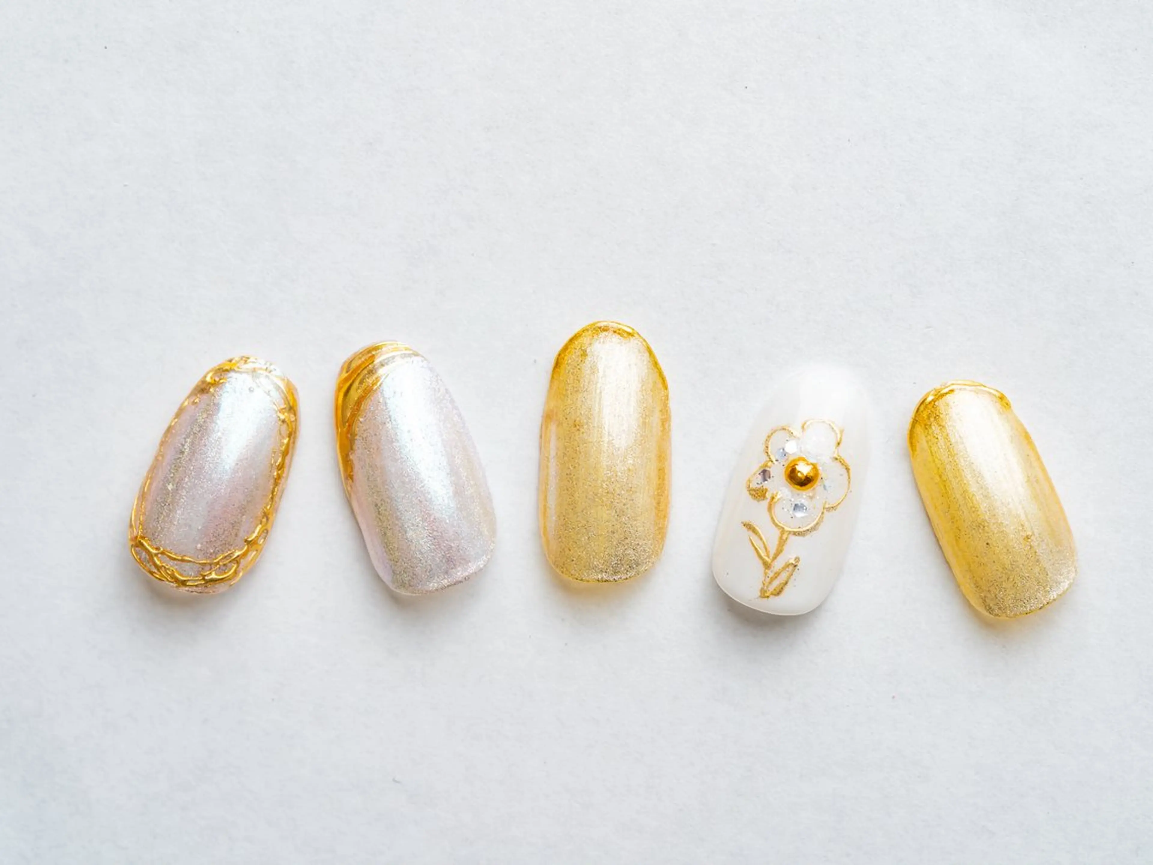 ミディアム VANiSH Nailのネイルデザイン