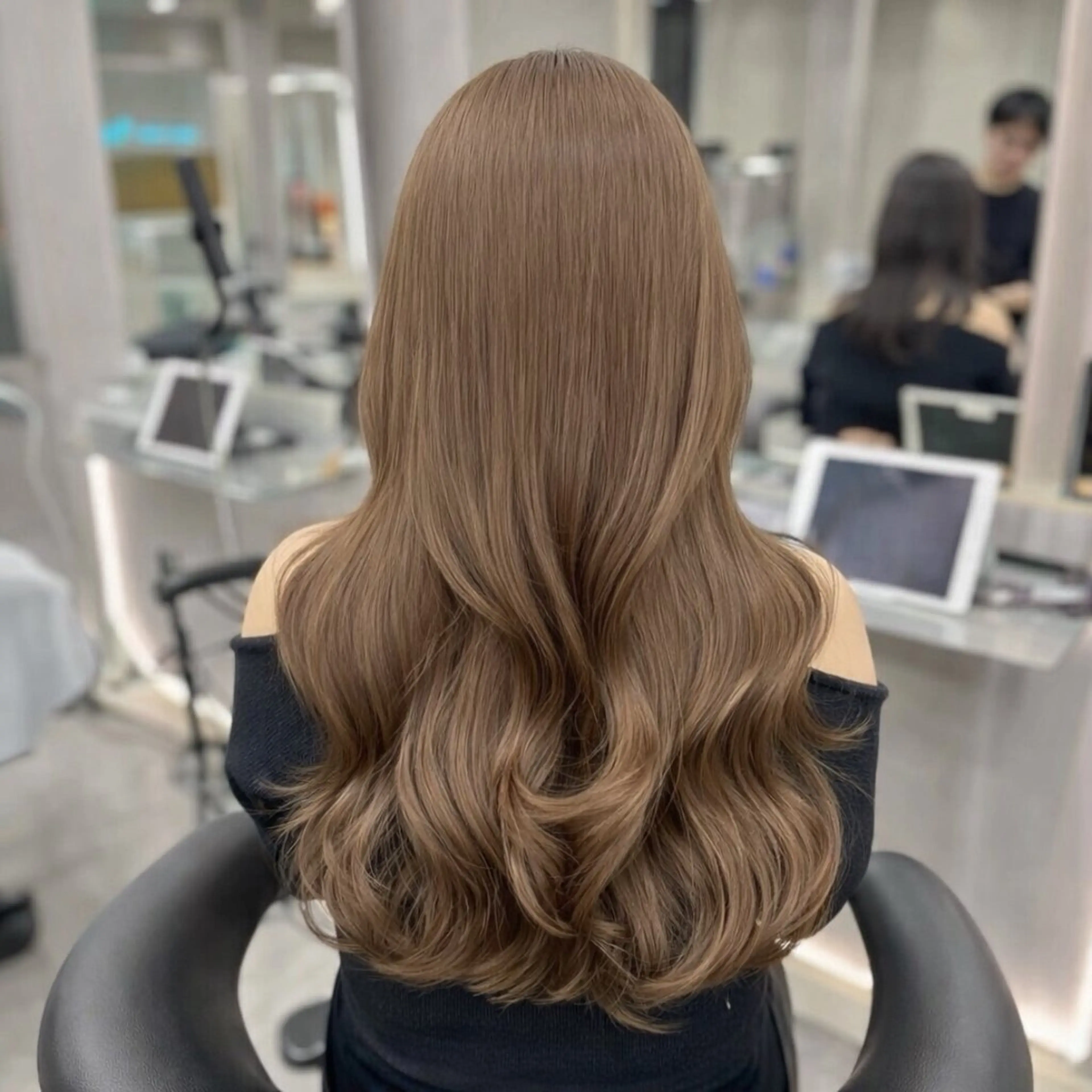 ロング カット ヘアカラー トリートメント 博多ベージュ 🐻松井傑のヘアスタイル