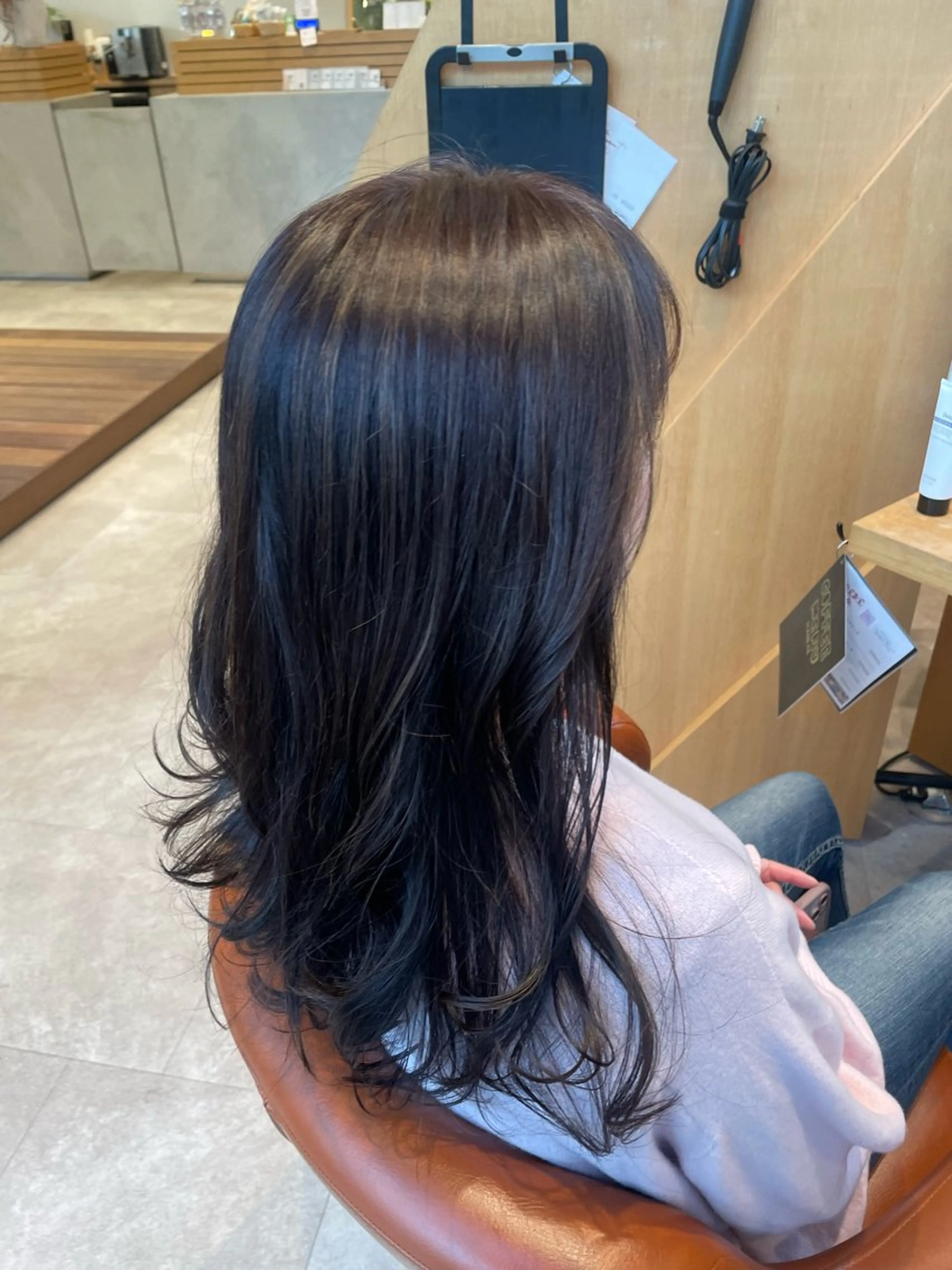 セミロング ハイライト ヘアカラー トリートメント 安藤萌栞 ／カットモデル募集のヘアスタイル