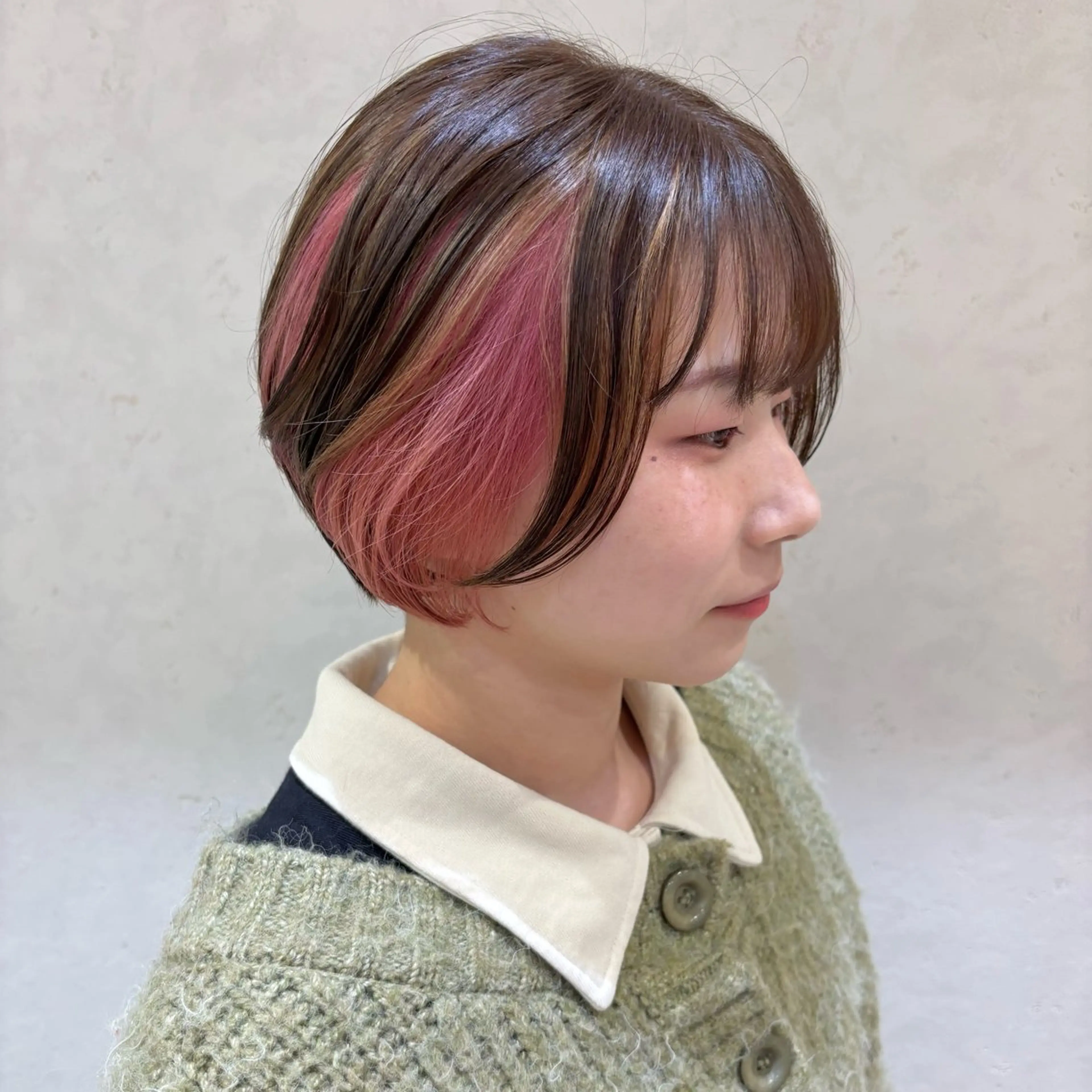 ショート カラー ヘアカラー ayumi🌈 インナーカラー🌈のヘアスタイル