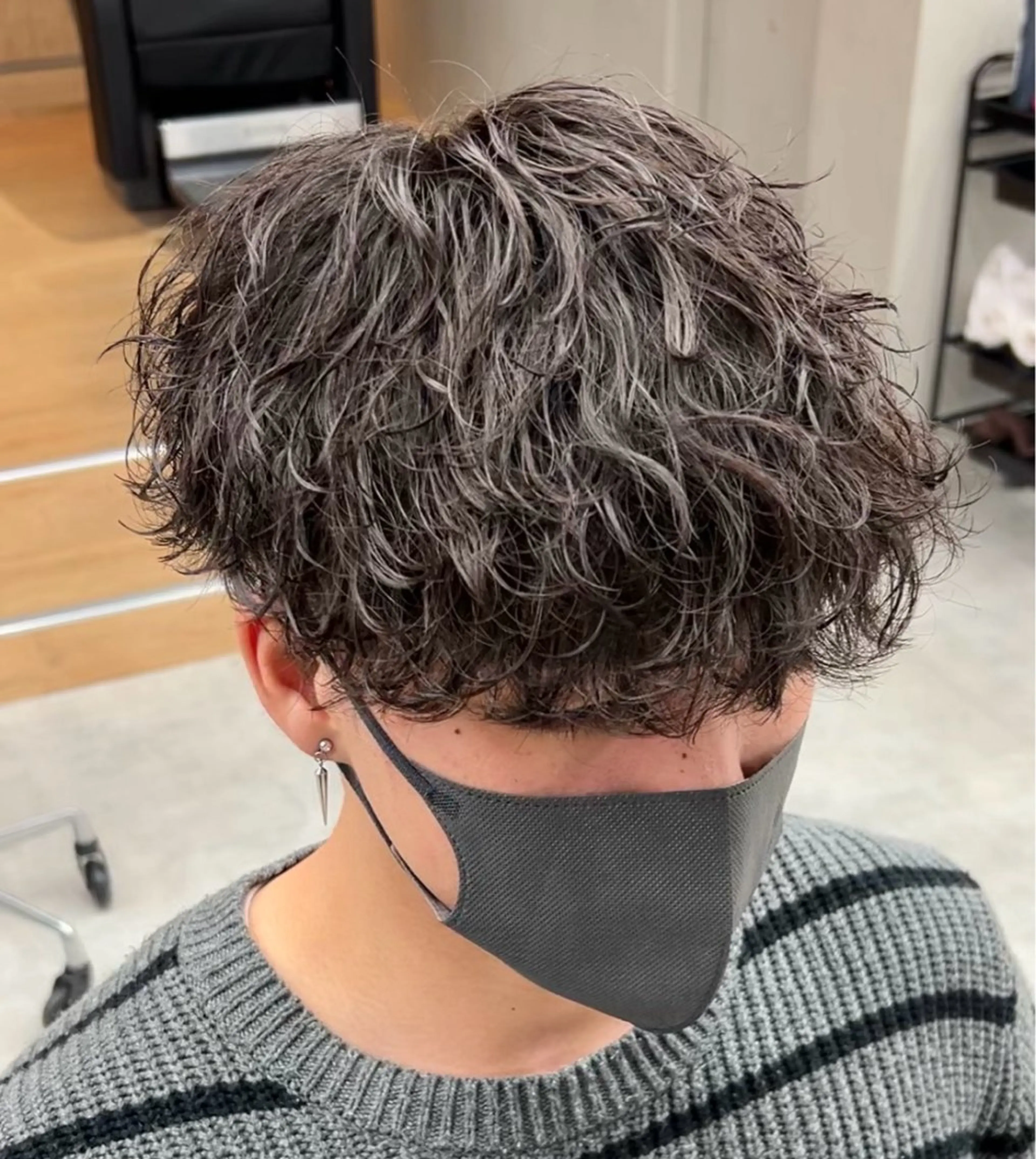 ショート パーマ メンズ メンズパーマ 波巻きパーマ スパイラルパーマ メンズパーマ/ 新潟駅/佐藤裕のヘアスタイル
