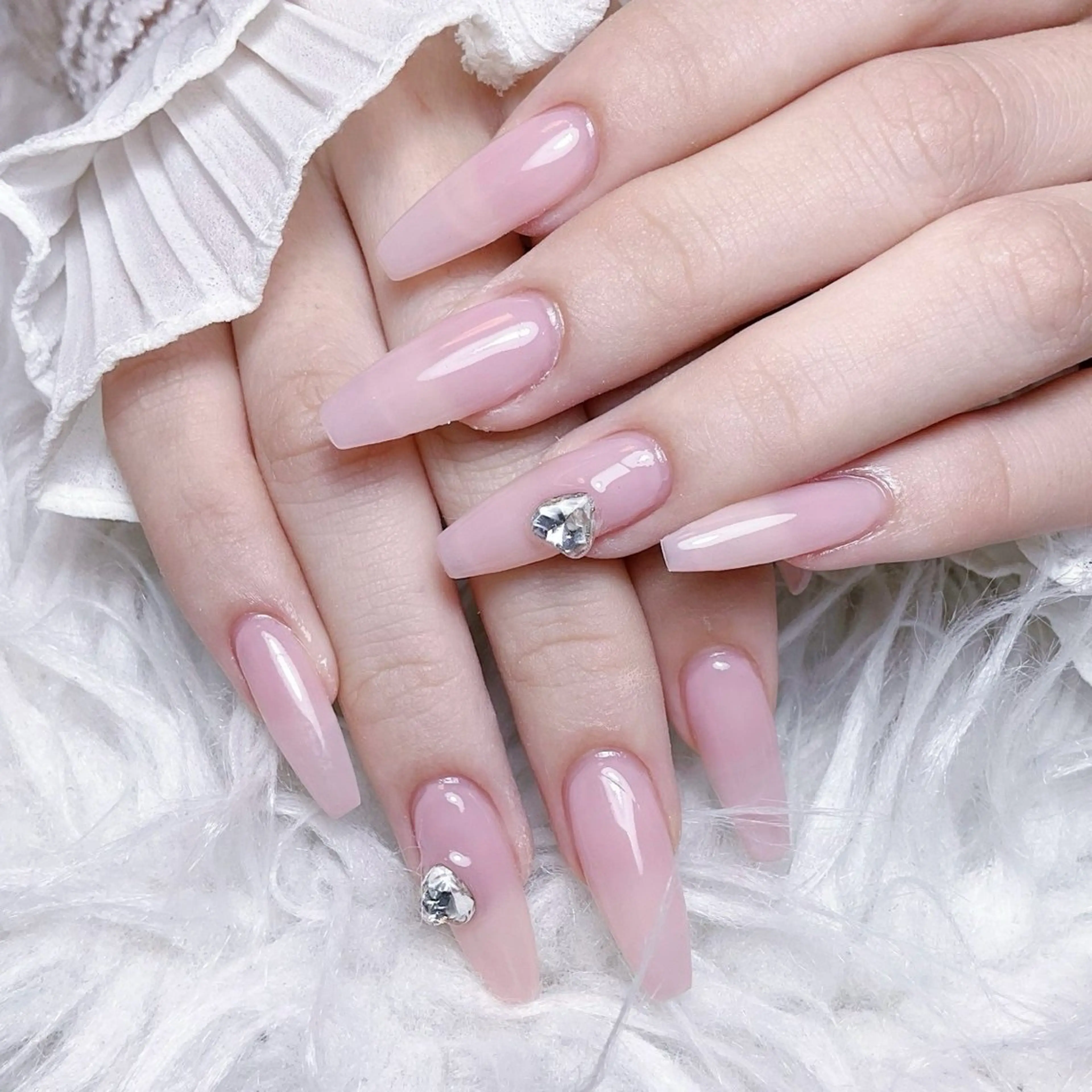 ネイル アートネイル チークネイル 長さ出し フラワーネイル フレンチネイル NEW NAIL 池袋のネイルデザイン