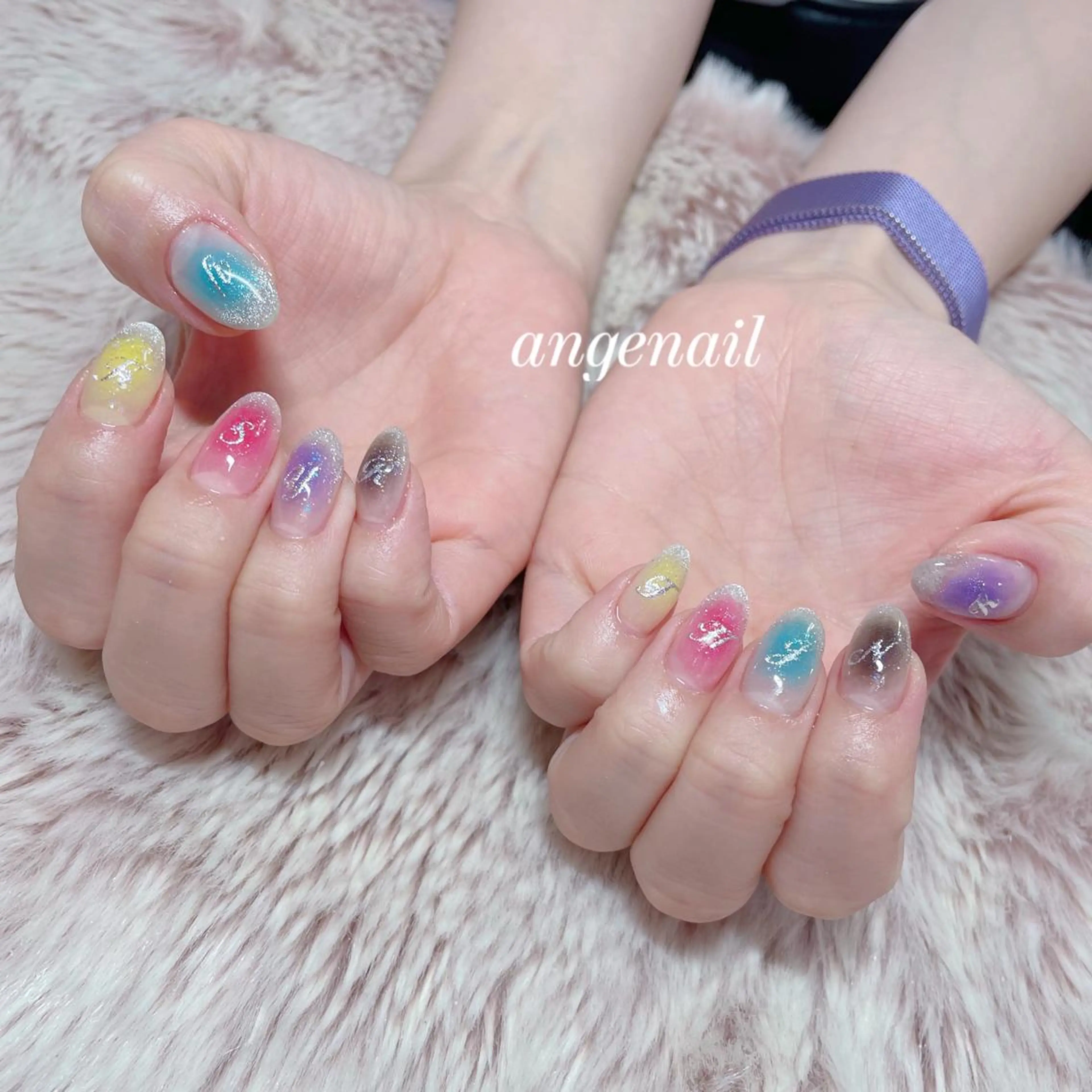 ネイル ハンドネイル オーナーネイリスト MAKIのネイルデザイン