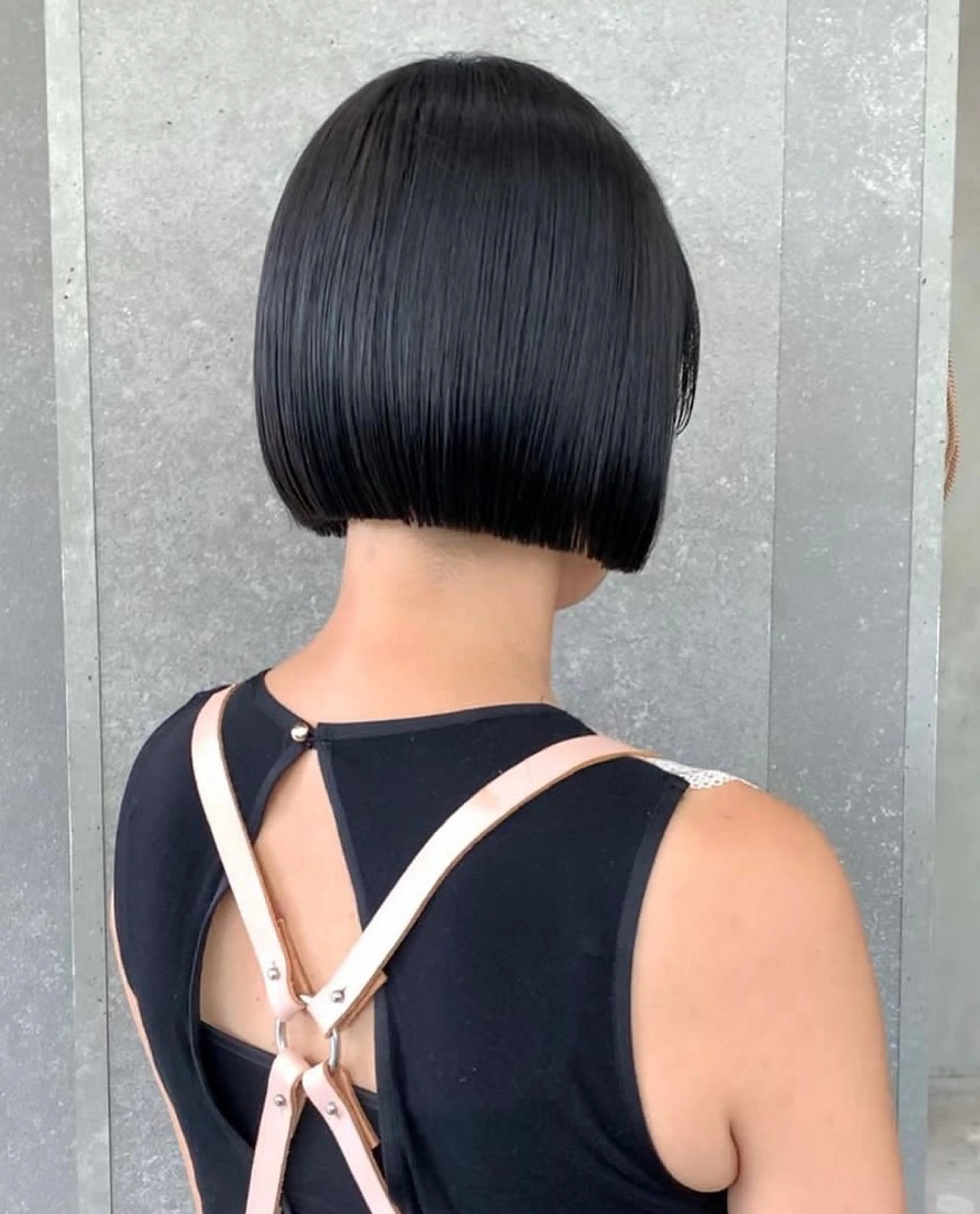 ミディアム カット ヘアカラー 縮毛矯正 トリートメント 💖ボブ/髪質改善 顔周りレイヤー/ユイのヘアスタイル