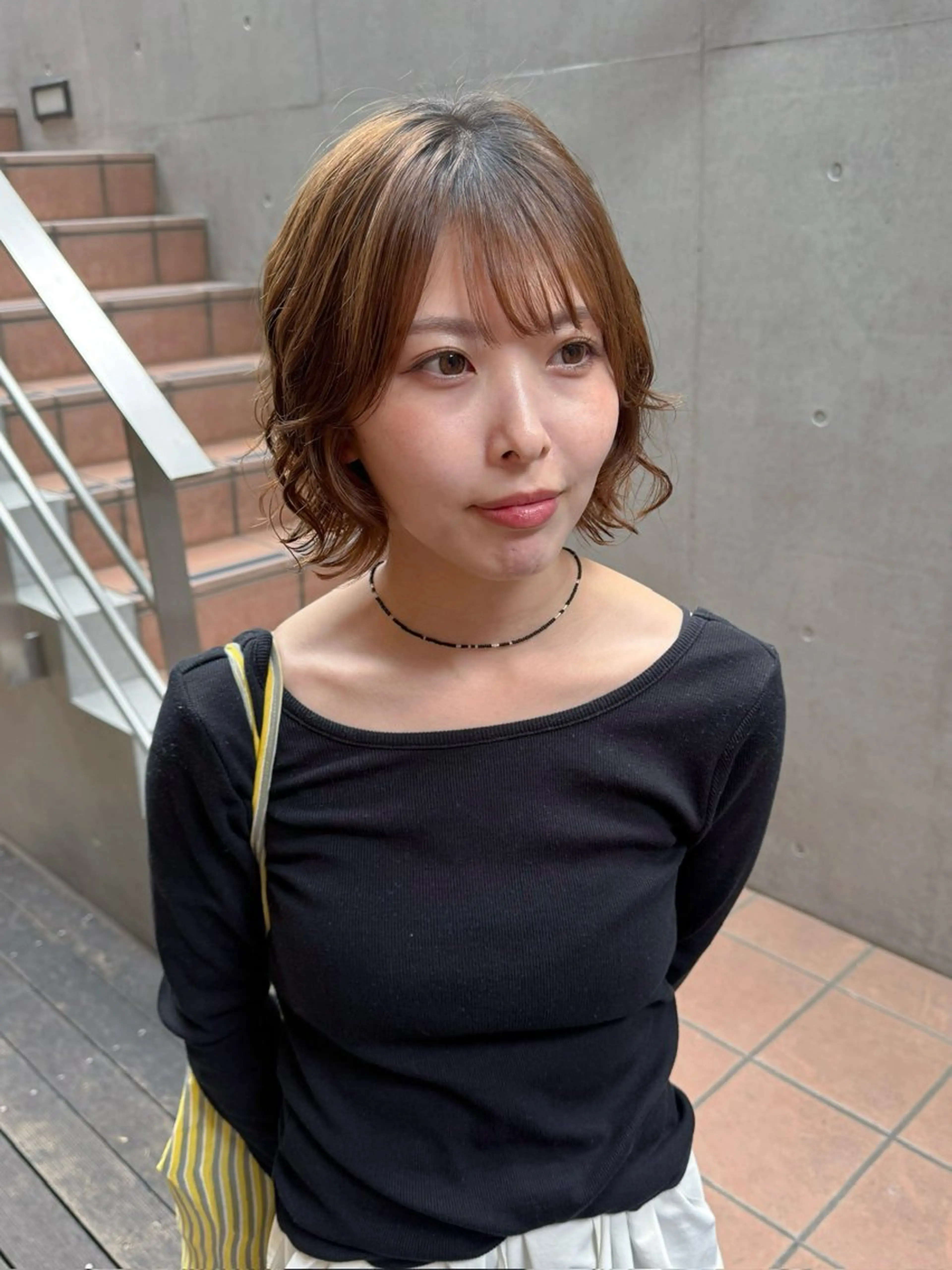 ショート カラー パーマ 大橋 芽衣のヘアスタイル