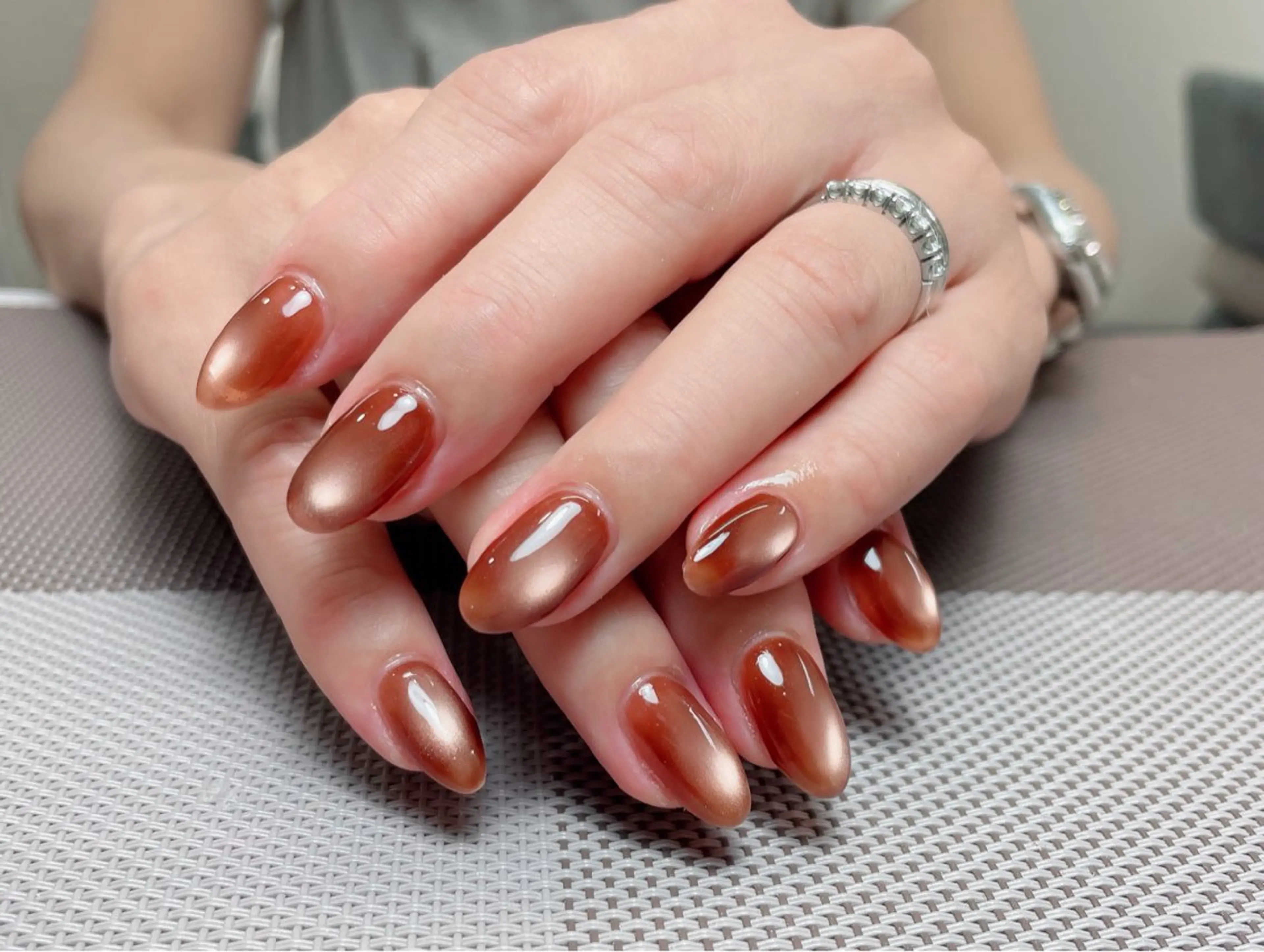 ネイル チークネイル 長さ出し フレンチネイル グラデーション キラキラネイル 中野駅から2分 MEO NAILのネイルデザイン